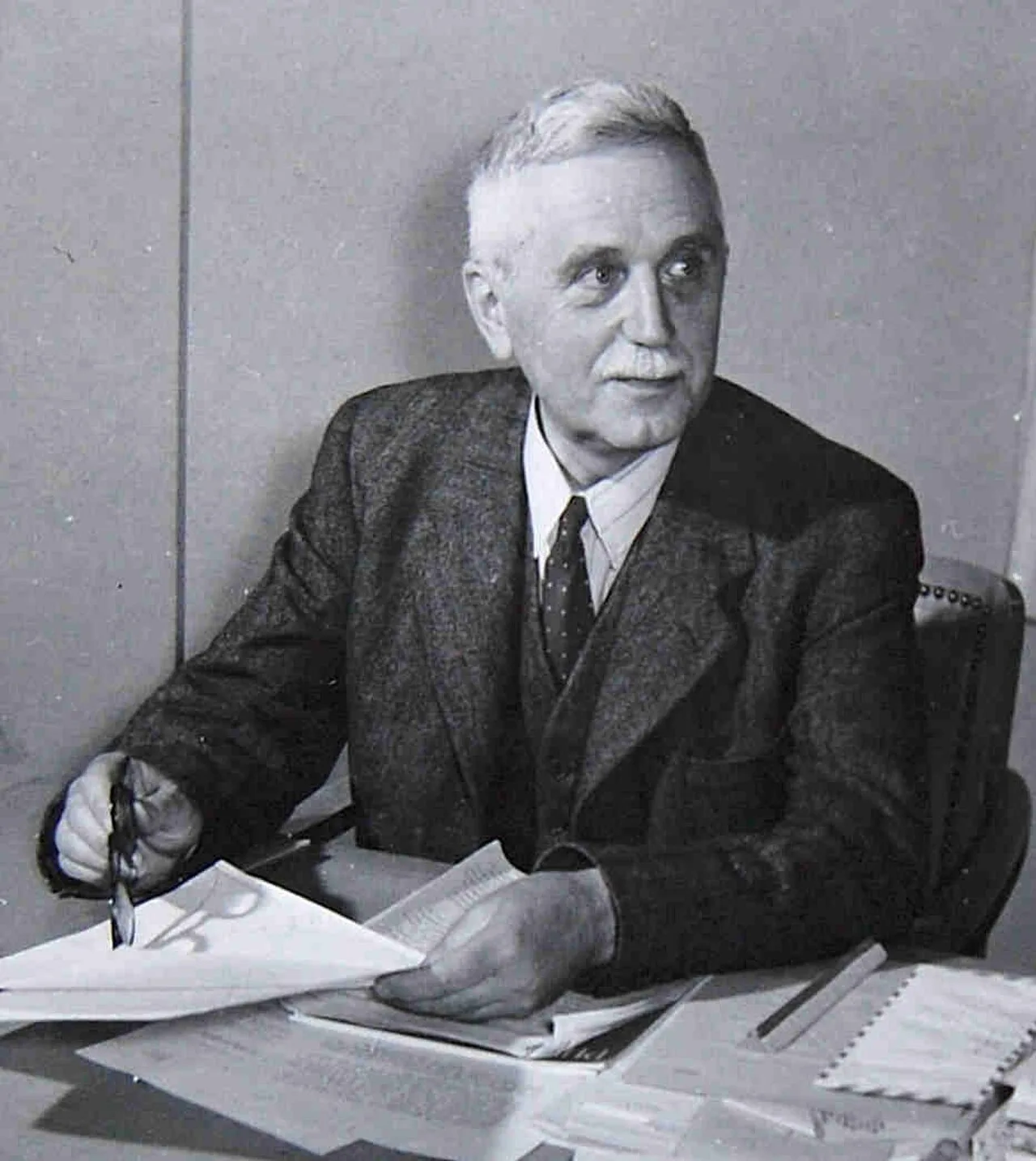 E. Oosterhuis