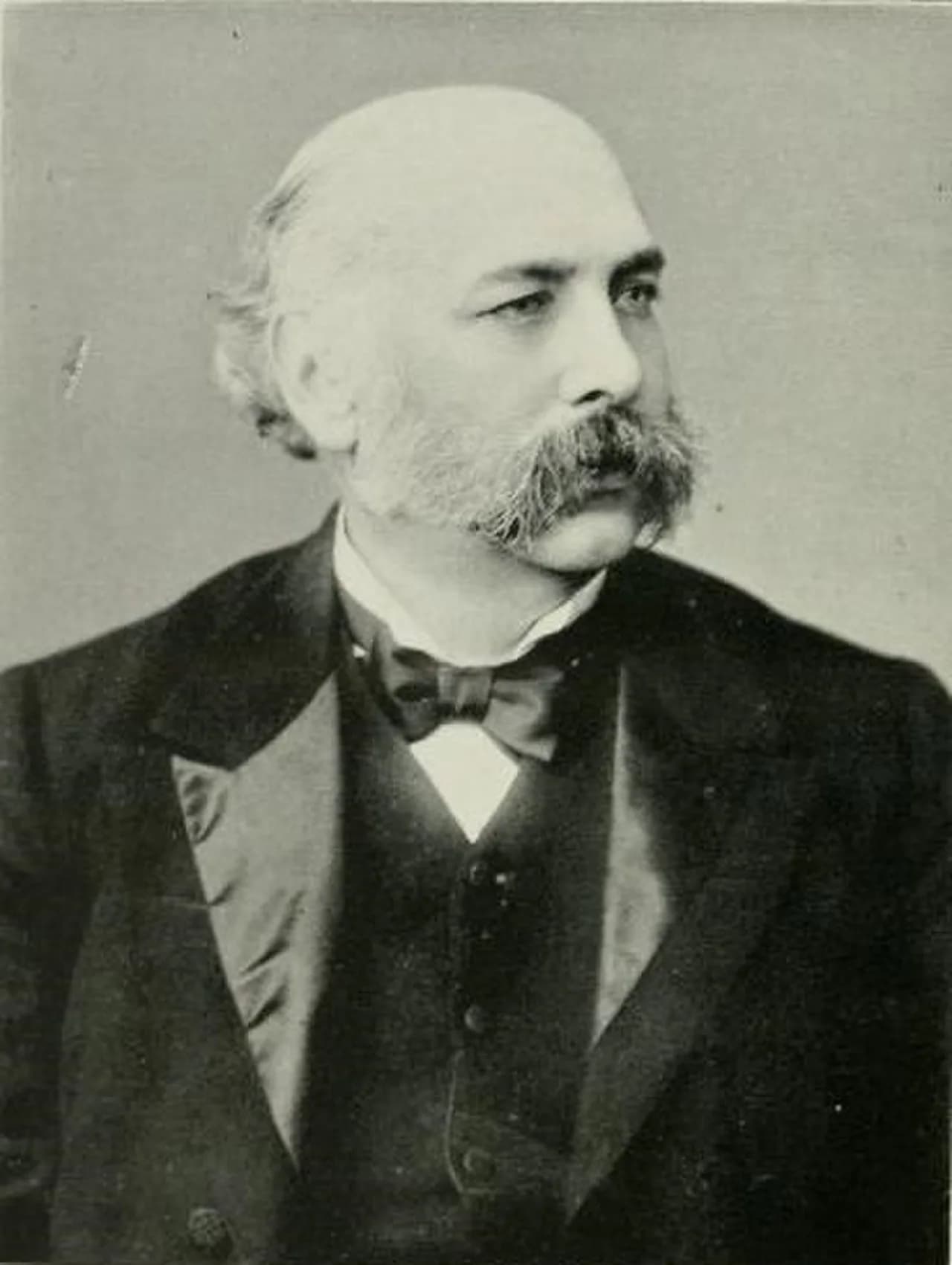 L. Forbes Winslow