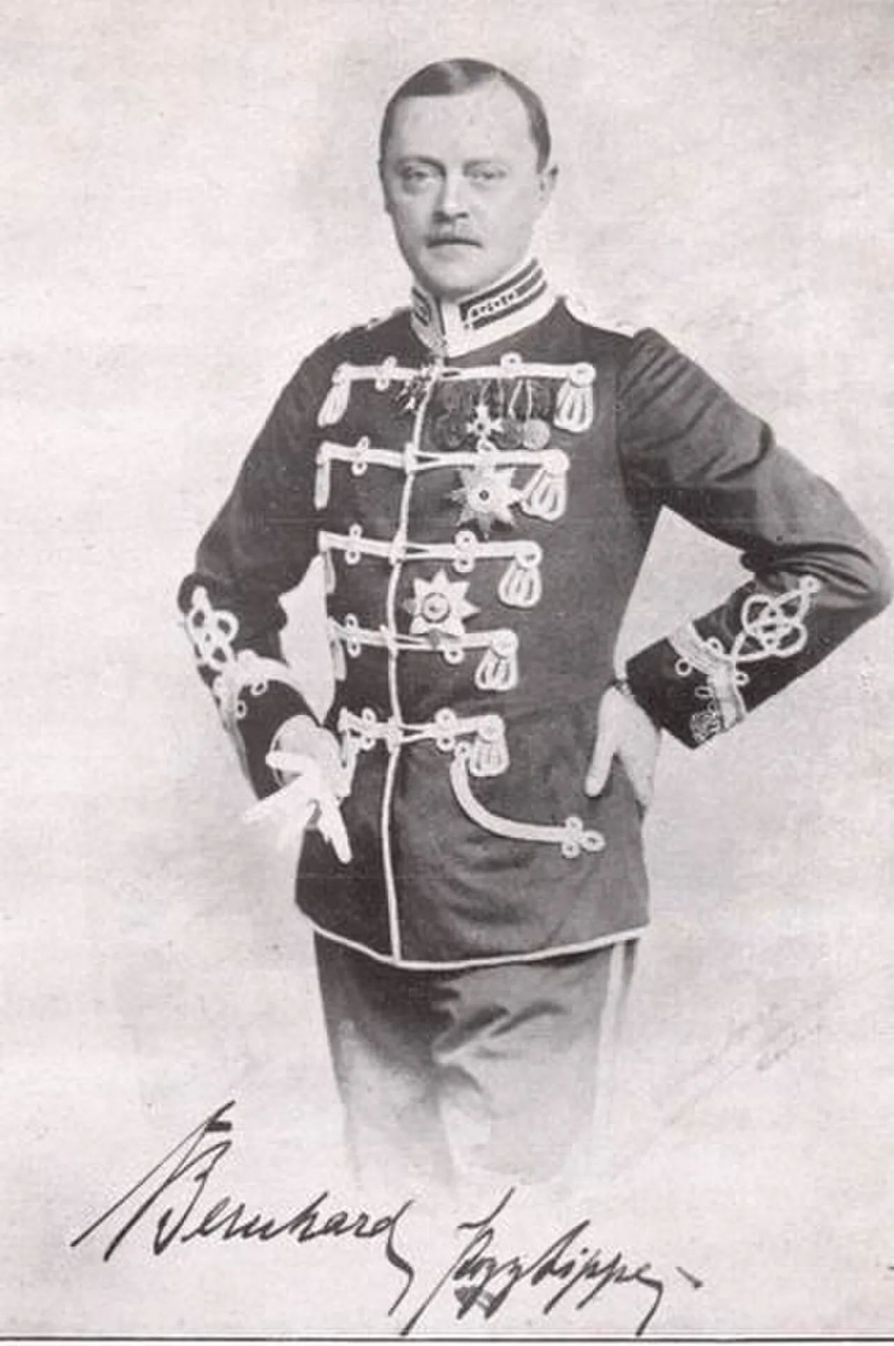 Prinz Bernhard von Lippe