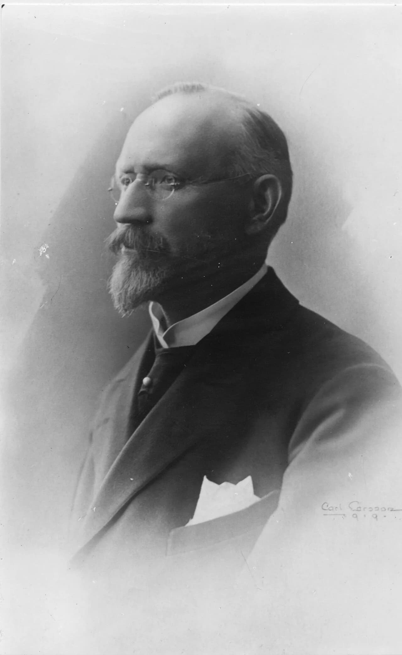 Emil Matton