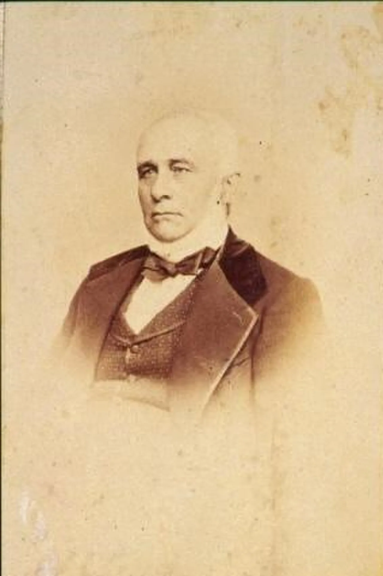Bernardino Núñez de Arenas