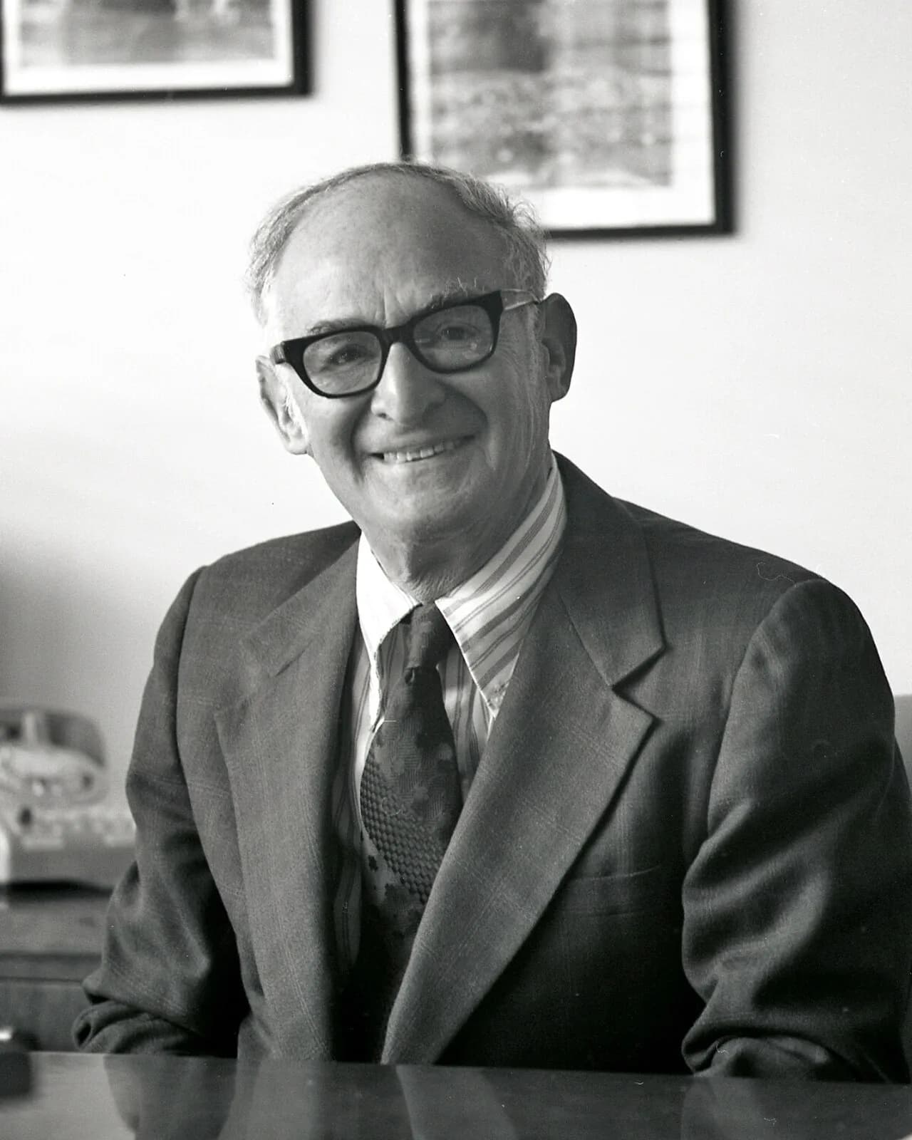 Leo Goldberg