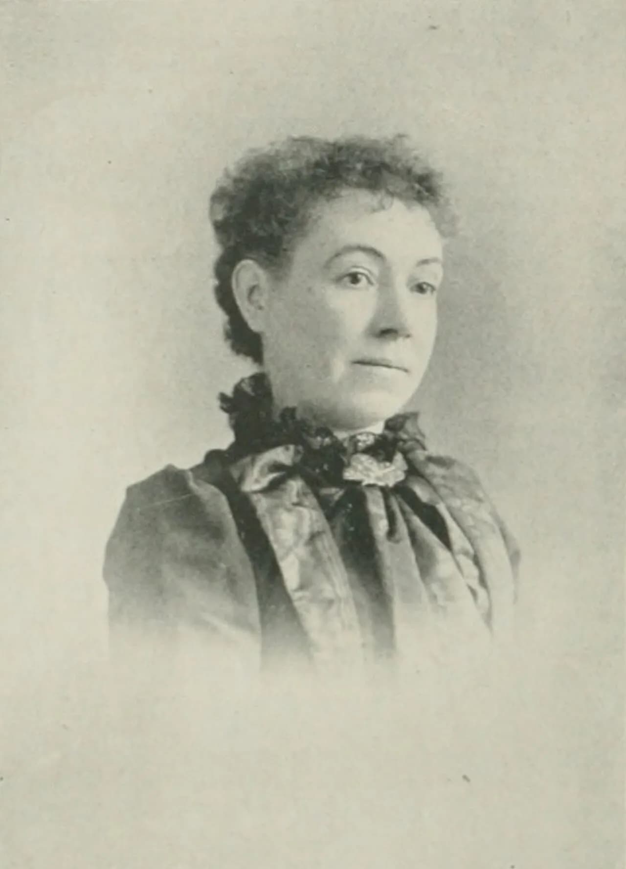 Ella N. McLean, Countess Norraikow
