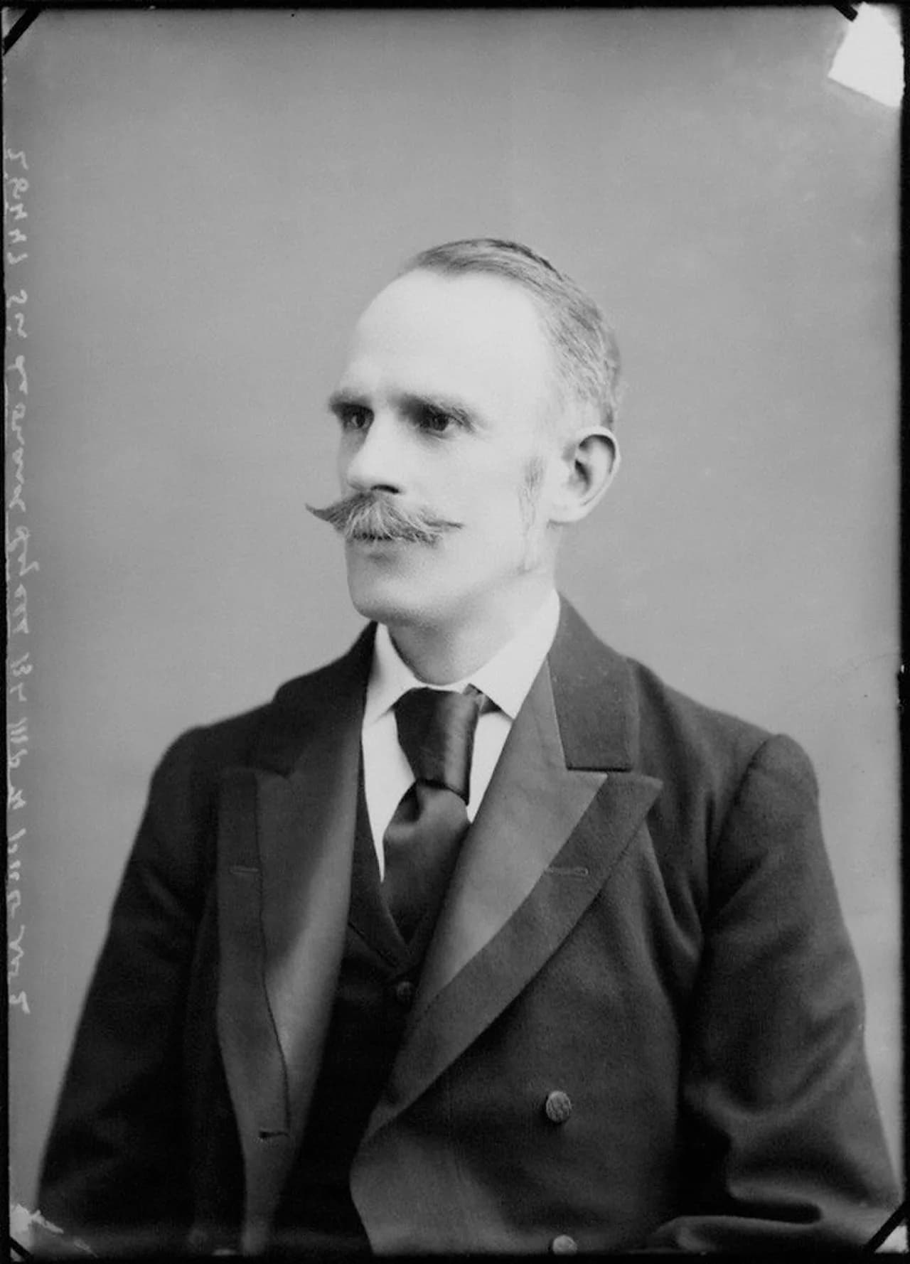 Leonard Lyell, 1. Baron Lyell