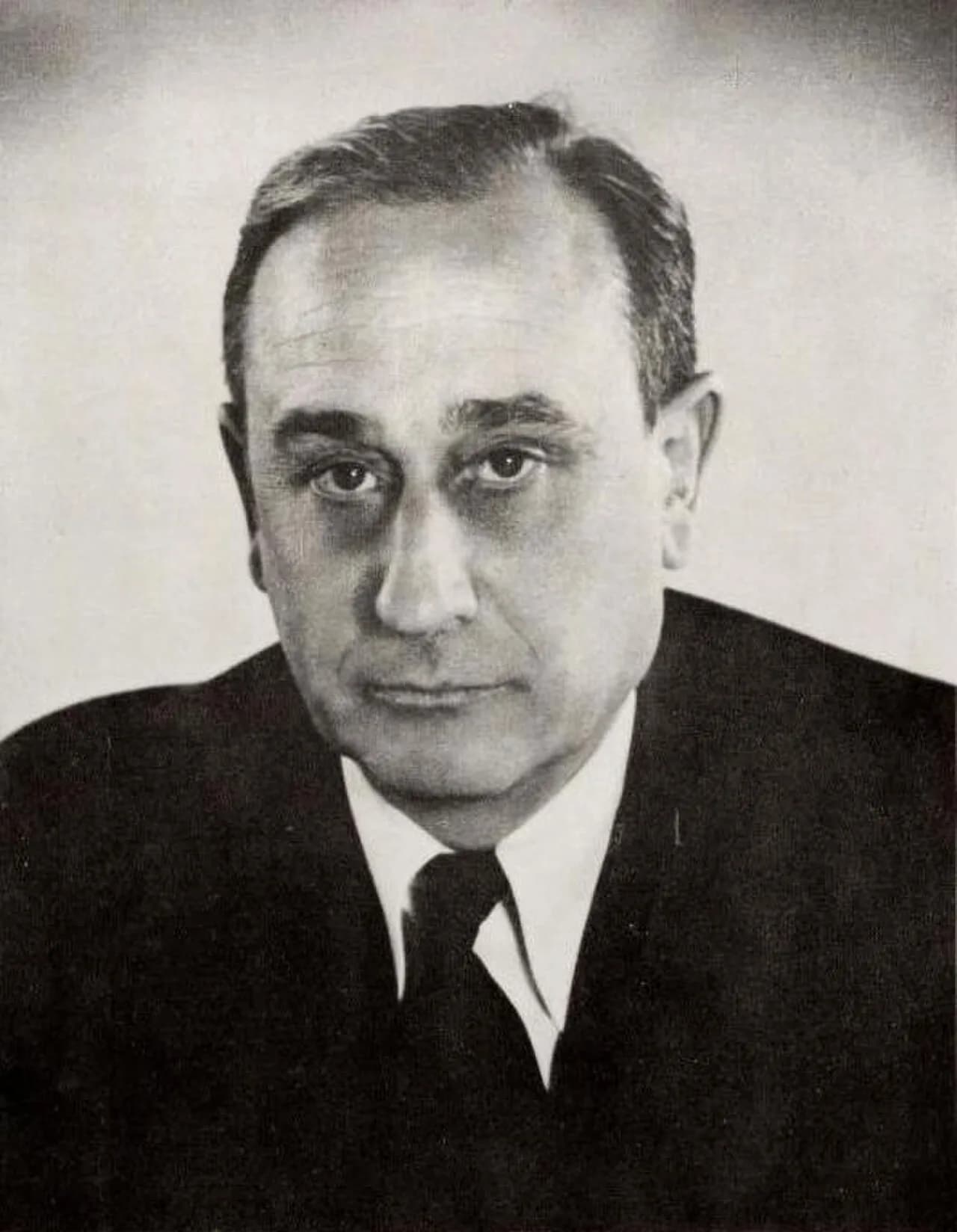 Lewis Webster Jones