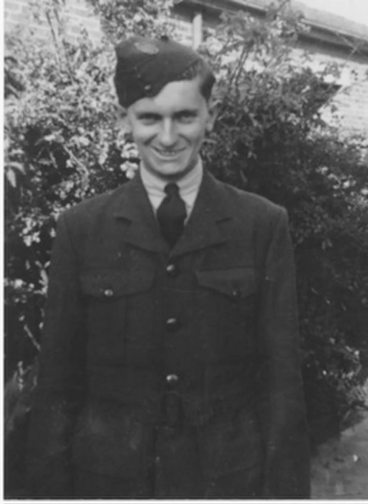 Lionel Gilbert