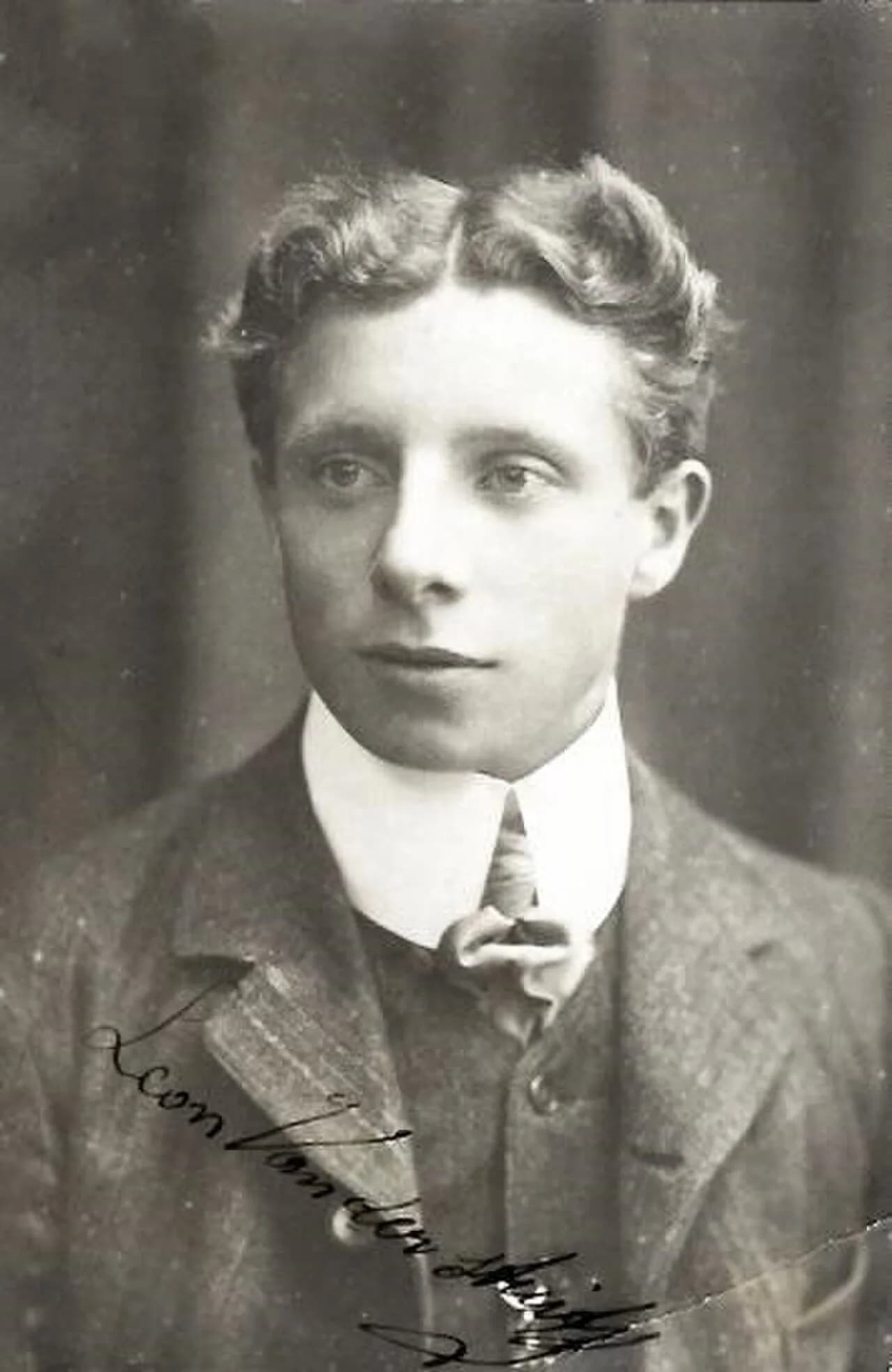 Léon Vanderstuyft