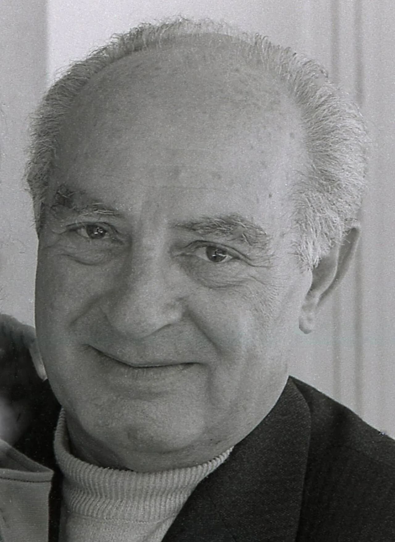Ezra Hamenachem