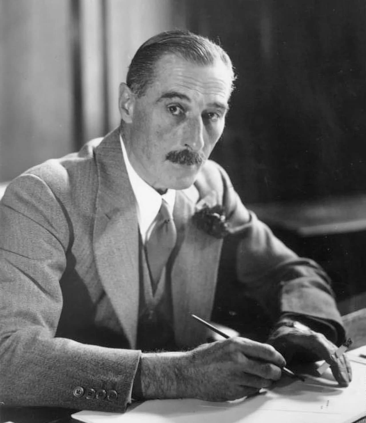 Neville Henderson
