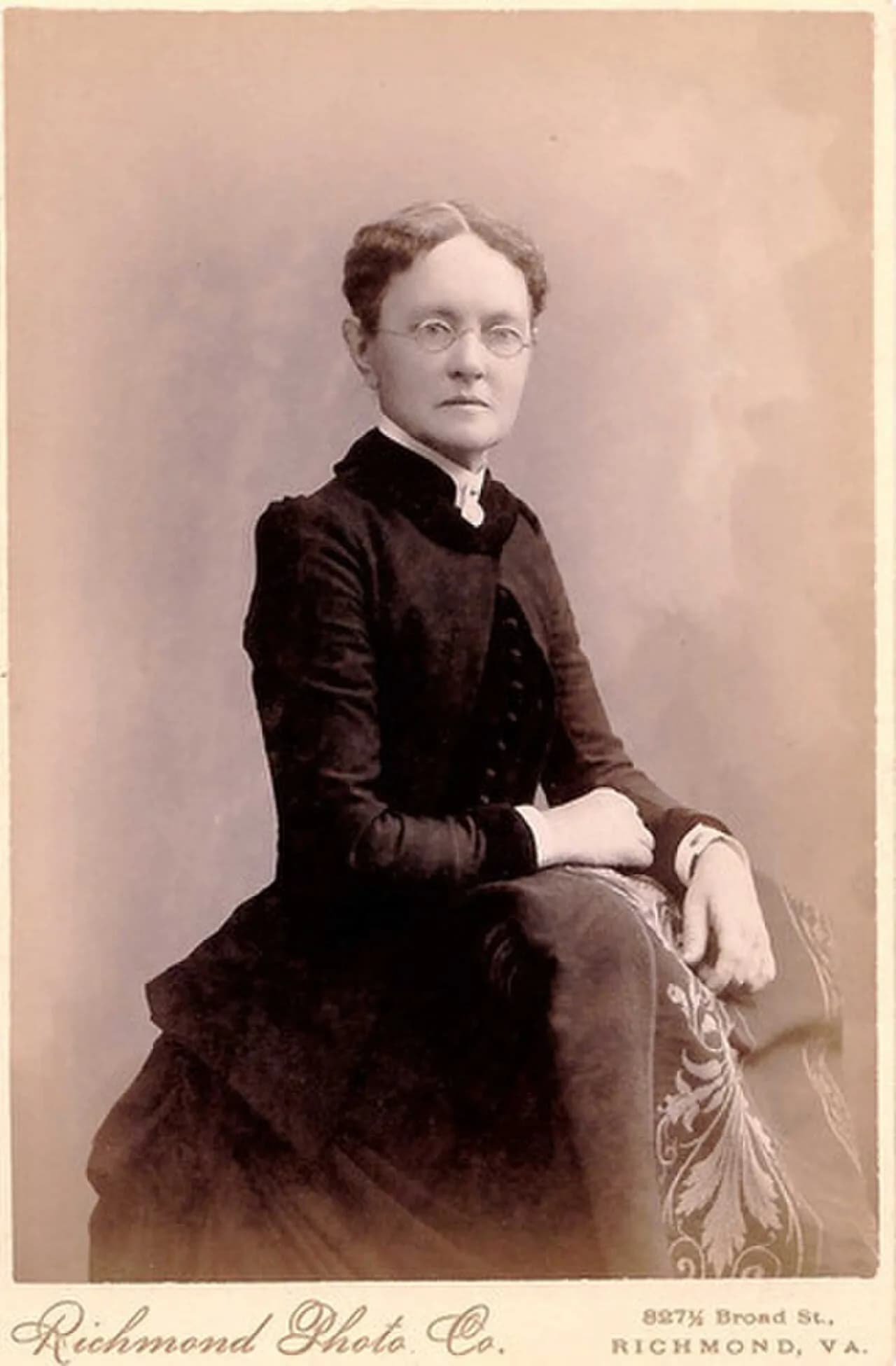 Carrie Victoria Dyer