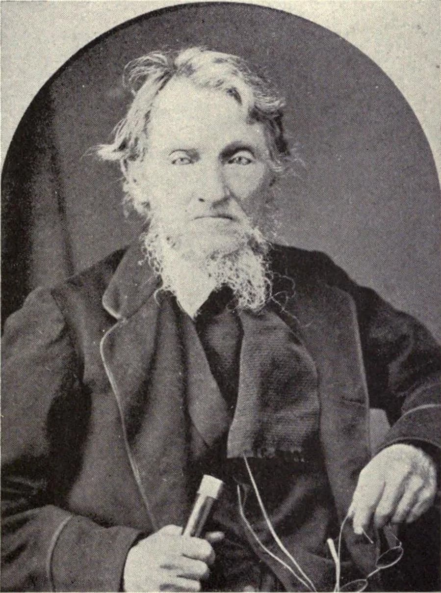 Lorenzo Lyons