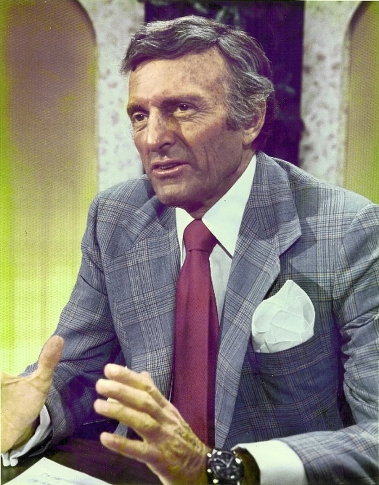 Lou Gordon
