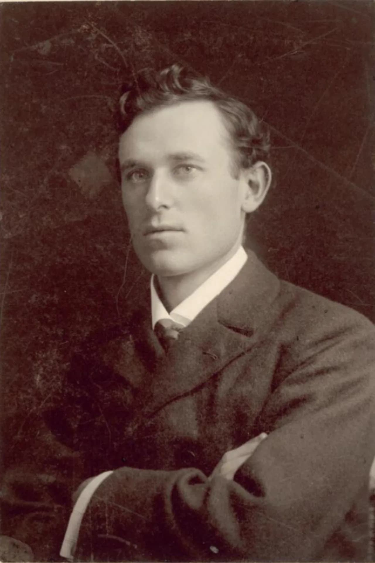 Louis Esson