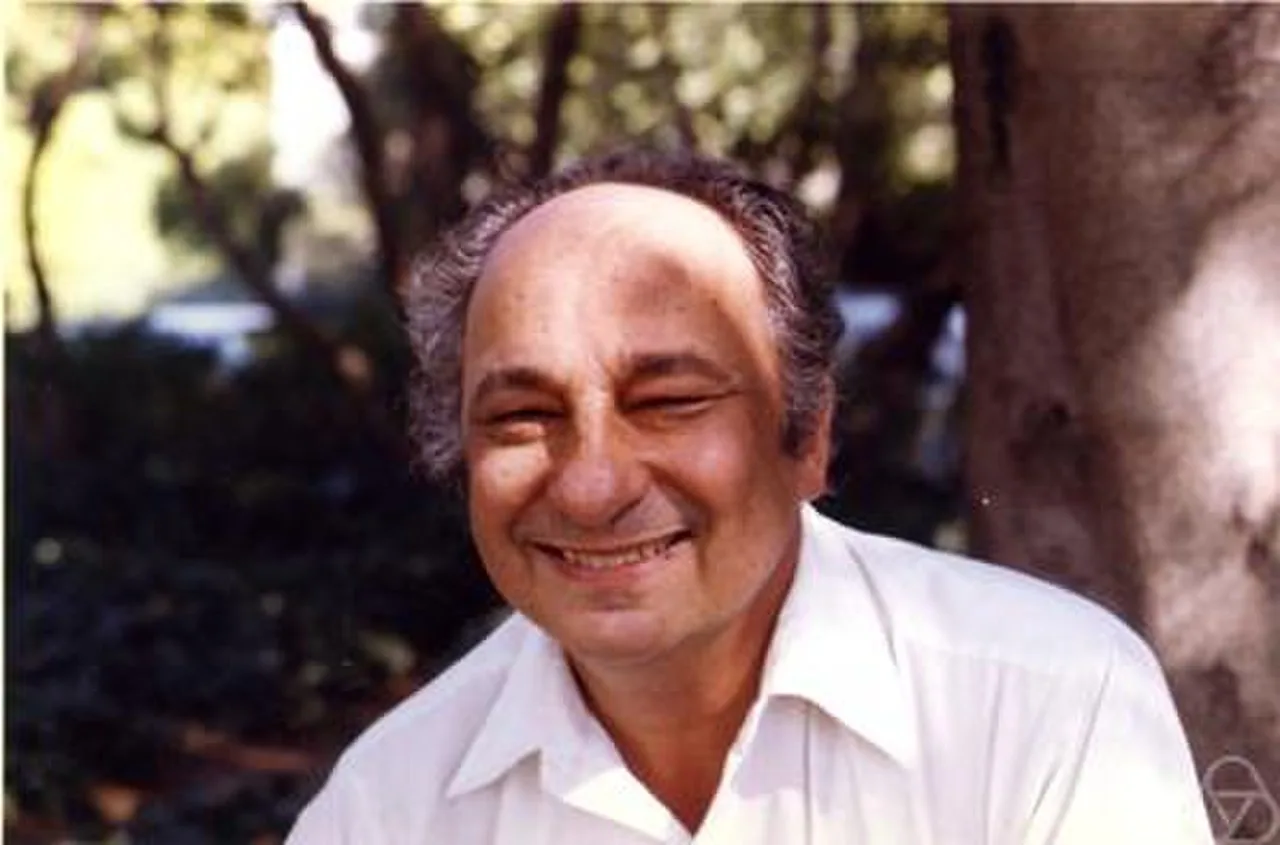 Lowell Schoenfeld