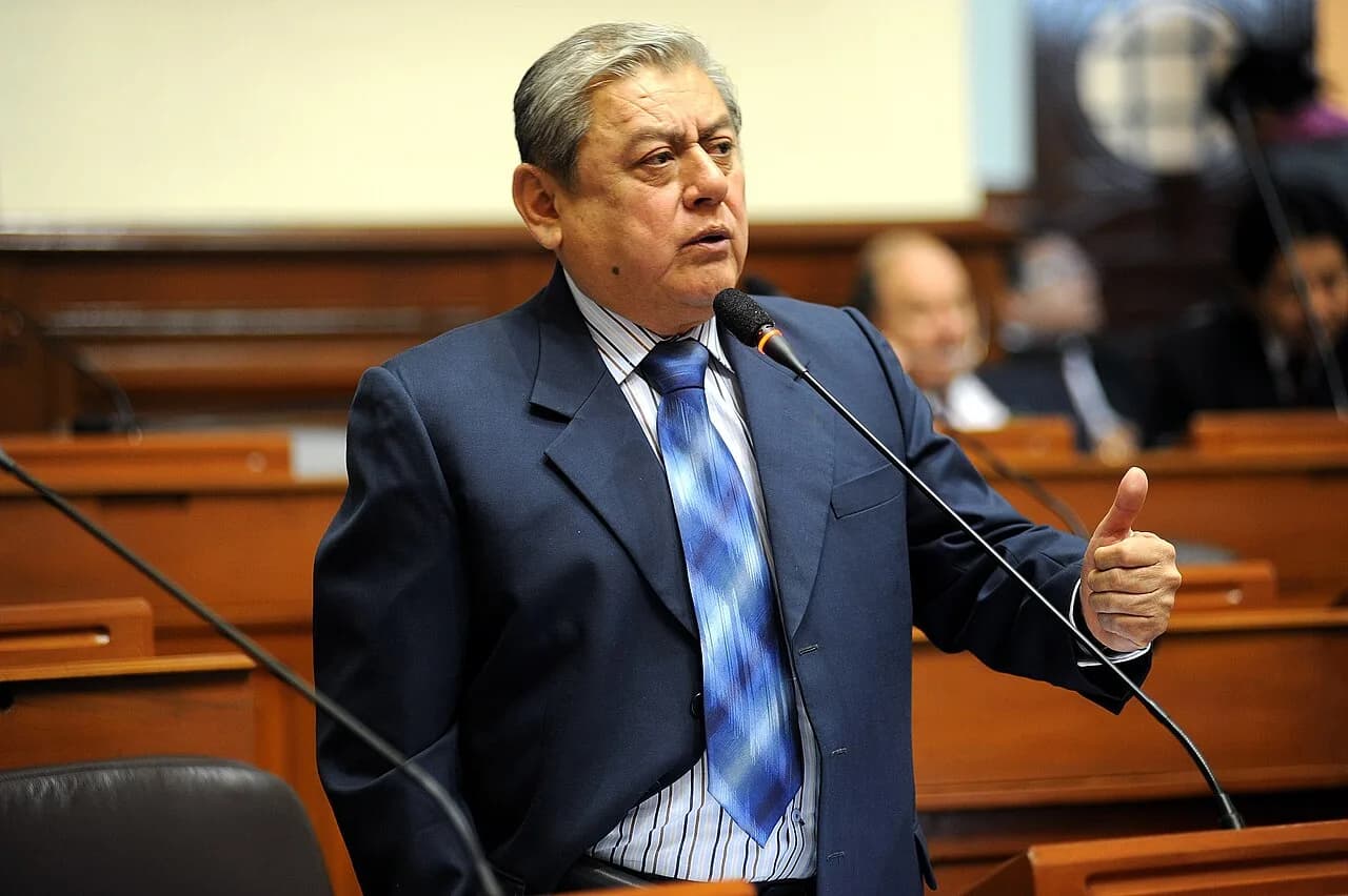 Luis Falla