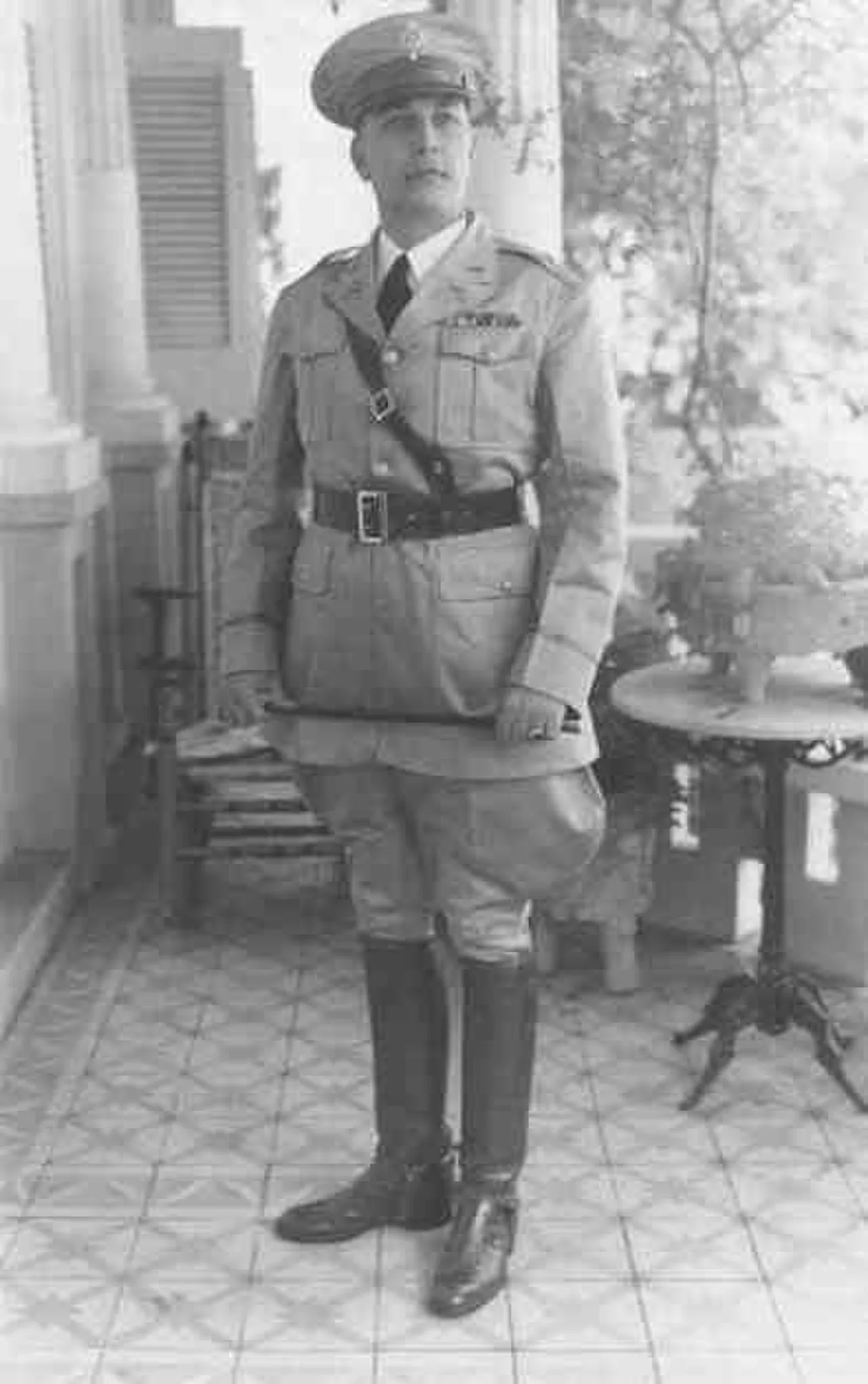 Luis R. Esteves