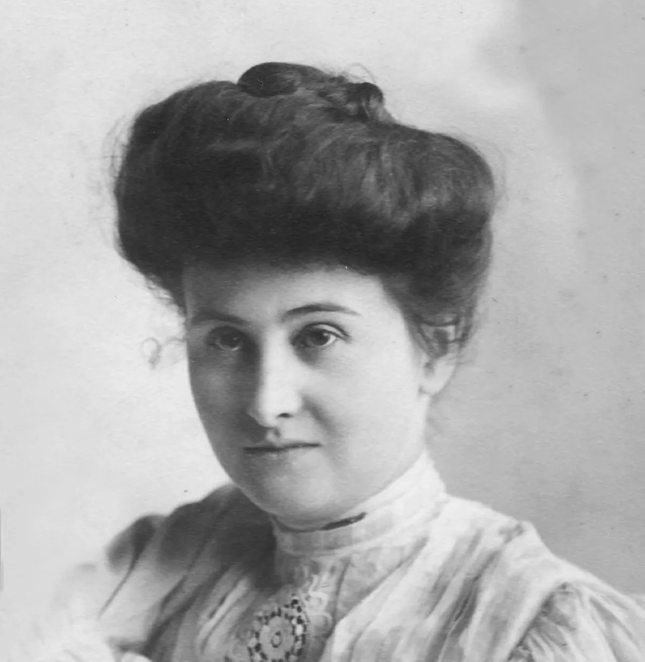 Zora Montgomery Courtney