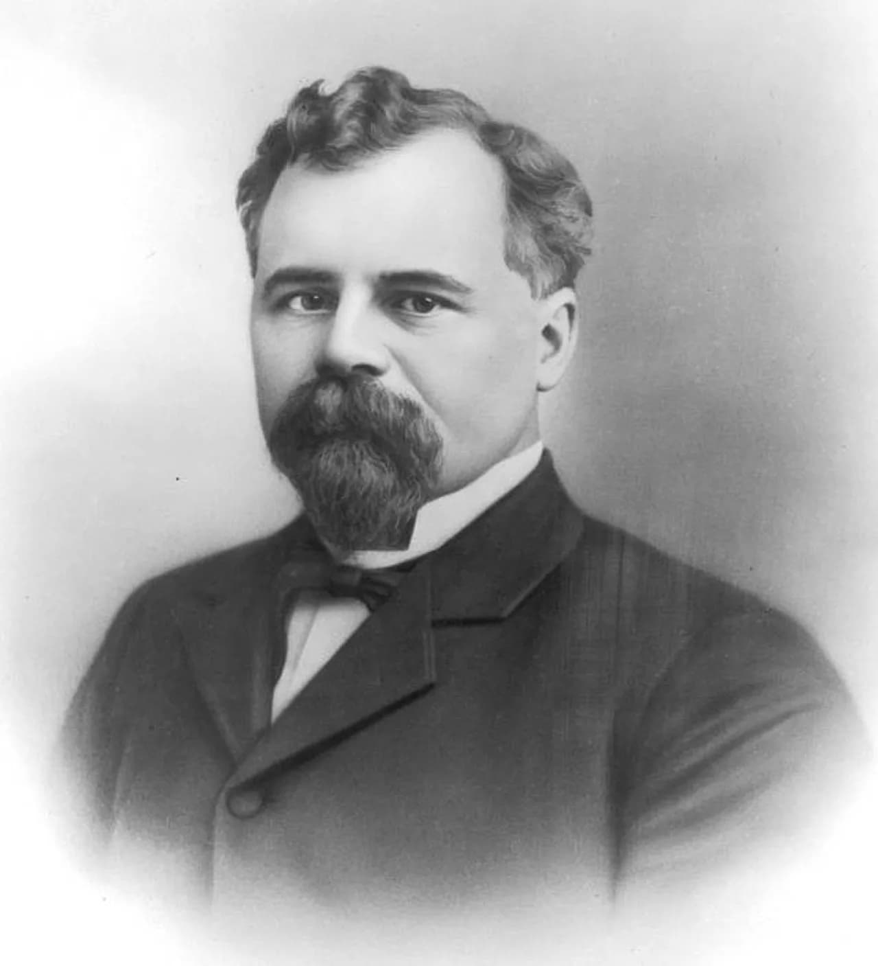 Arthur Lloyd Thomas