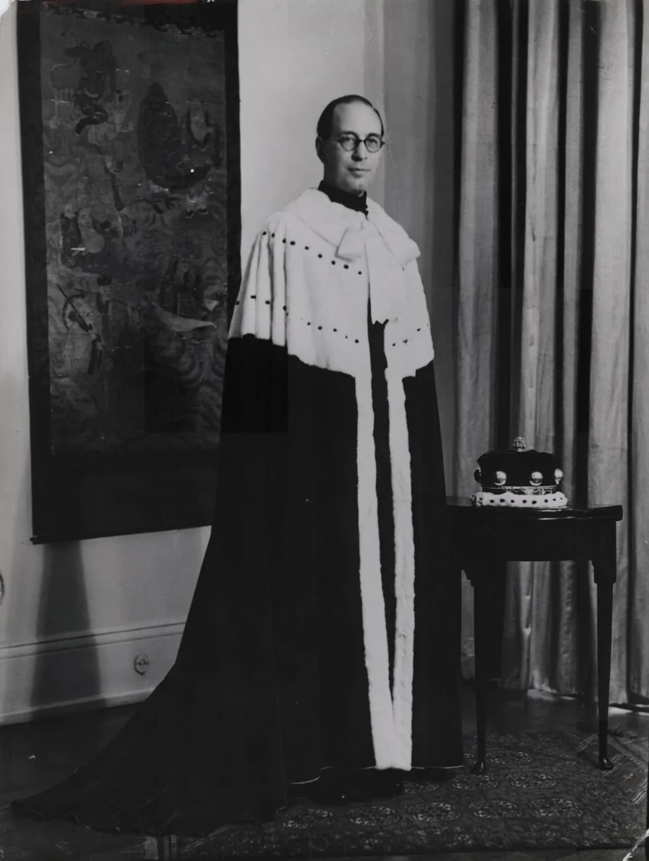 Patrick Vanden-Bempde-Johnstone, 4th Baron Derwent