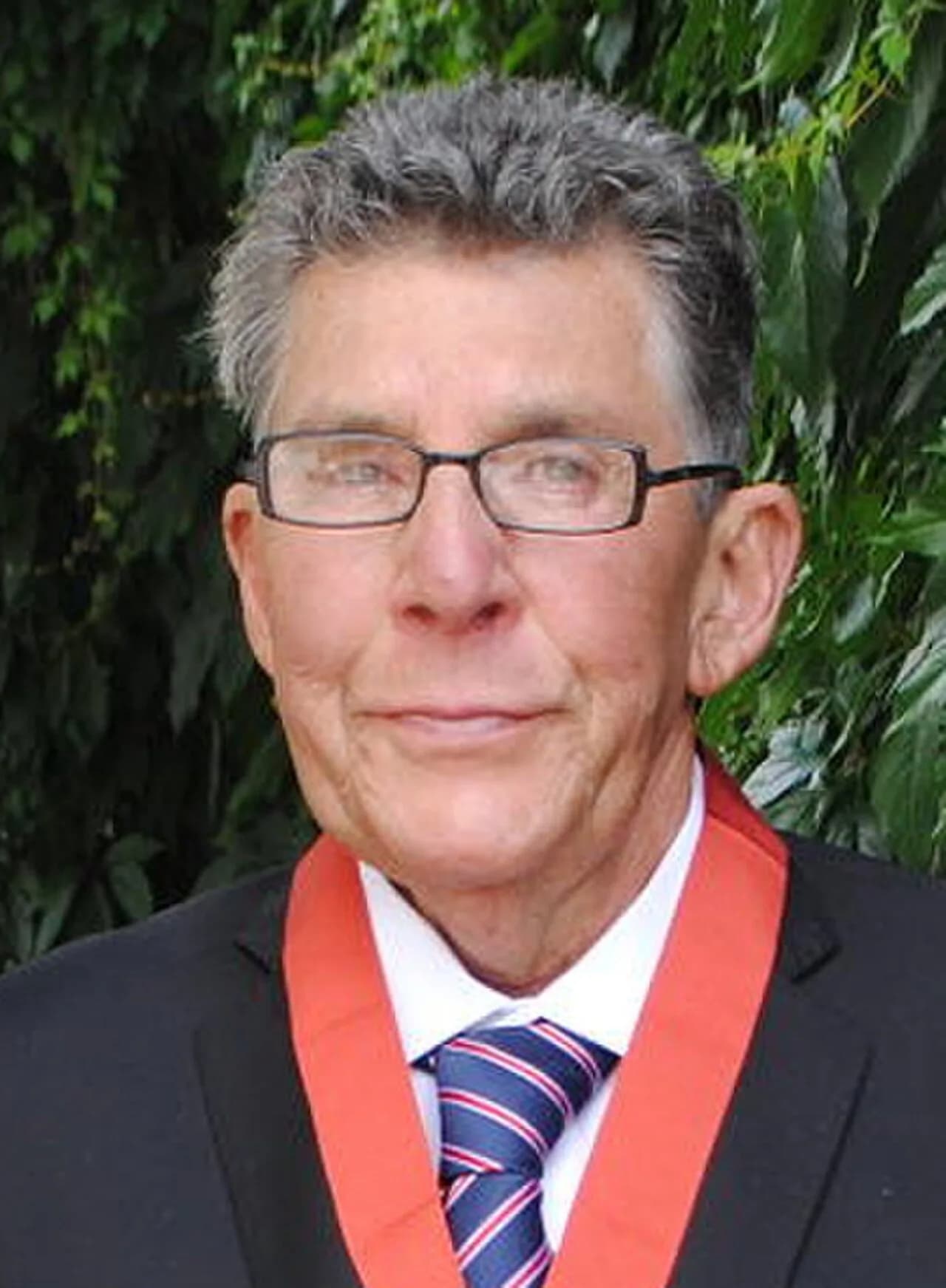 Paul Holmes