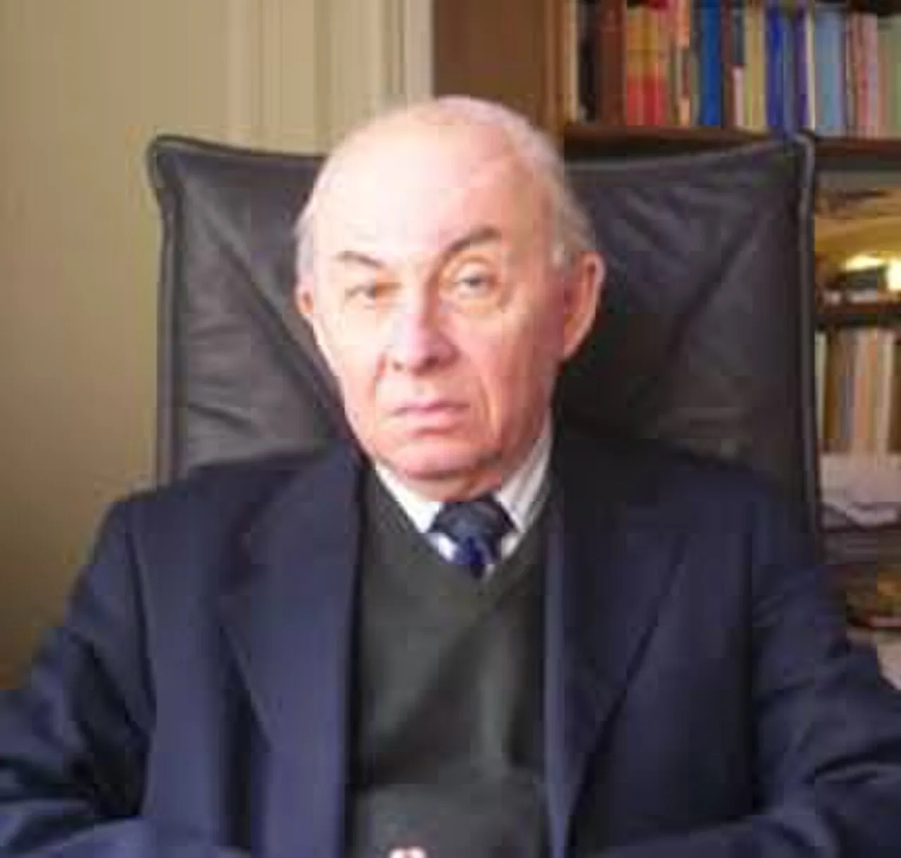 Gonzalo Aguirre
