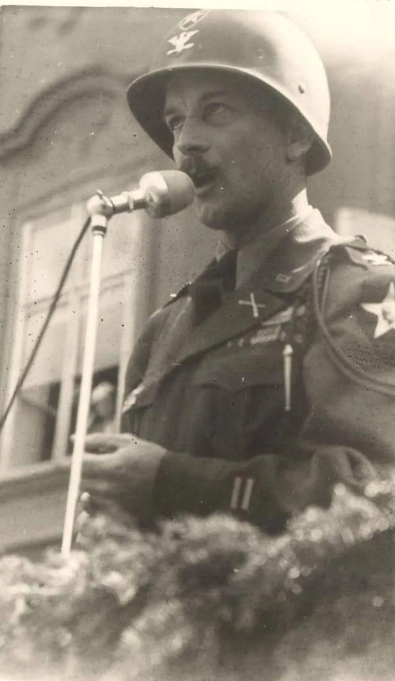 Philip De Witt Ginder
