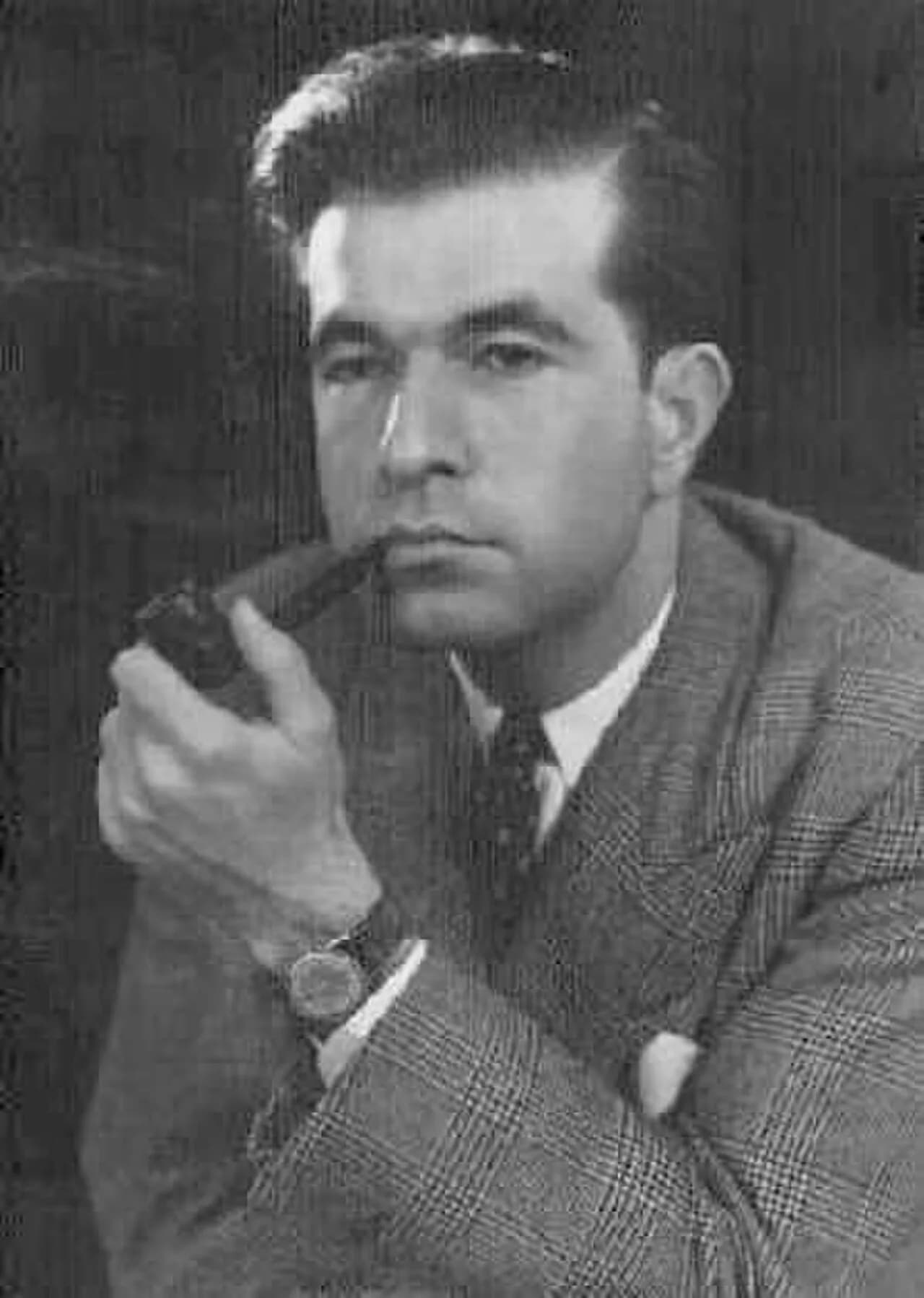 Fereydoun Hoveyda