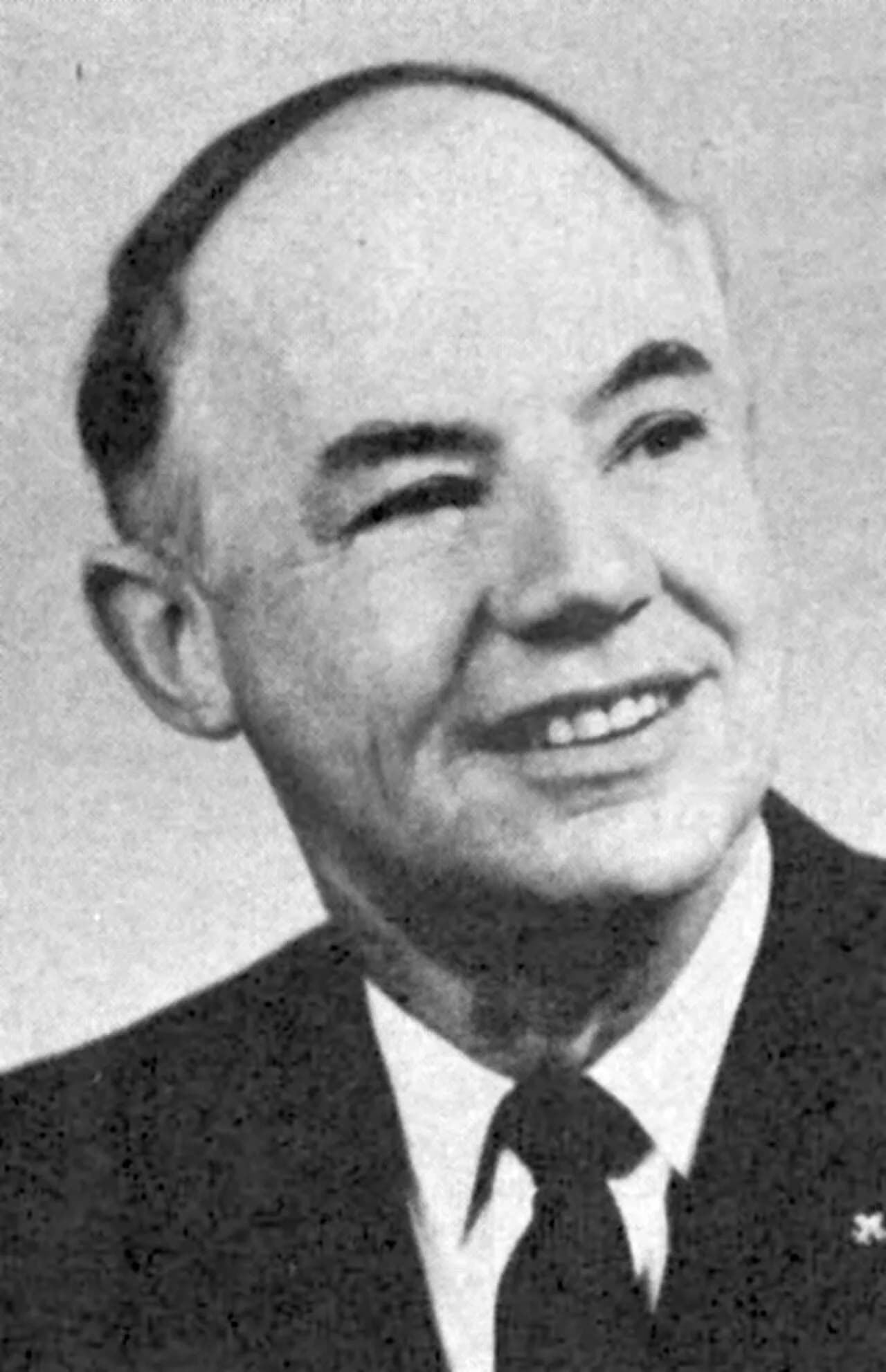Robert Y. Thornton