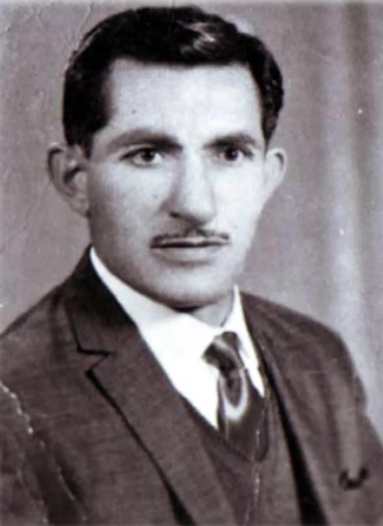 Hesen Zîrek