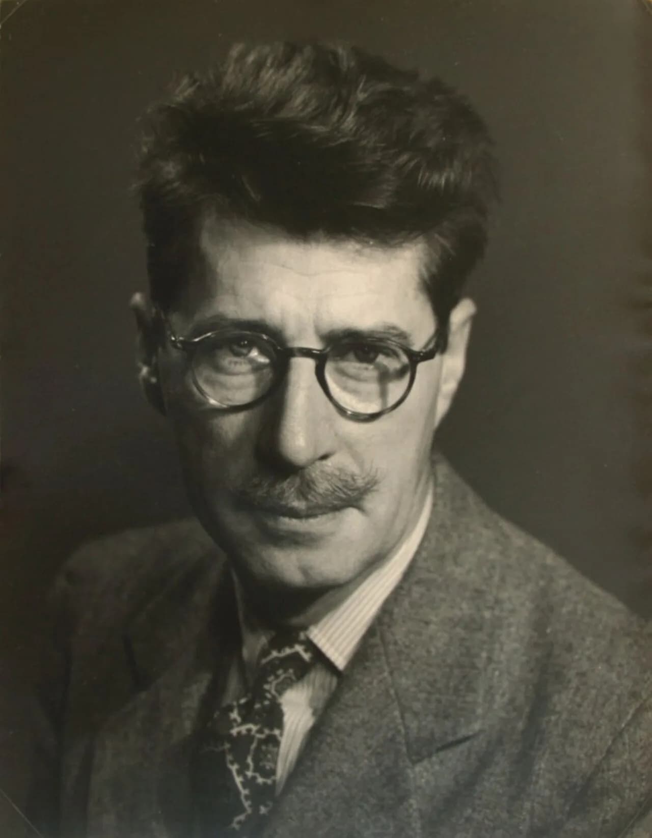 Roger Hayward