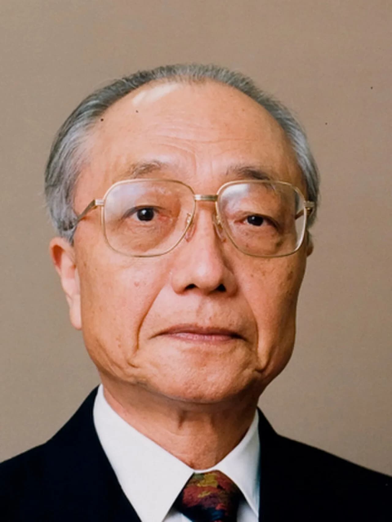 Sasagu Arai