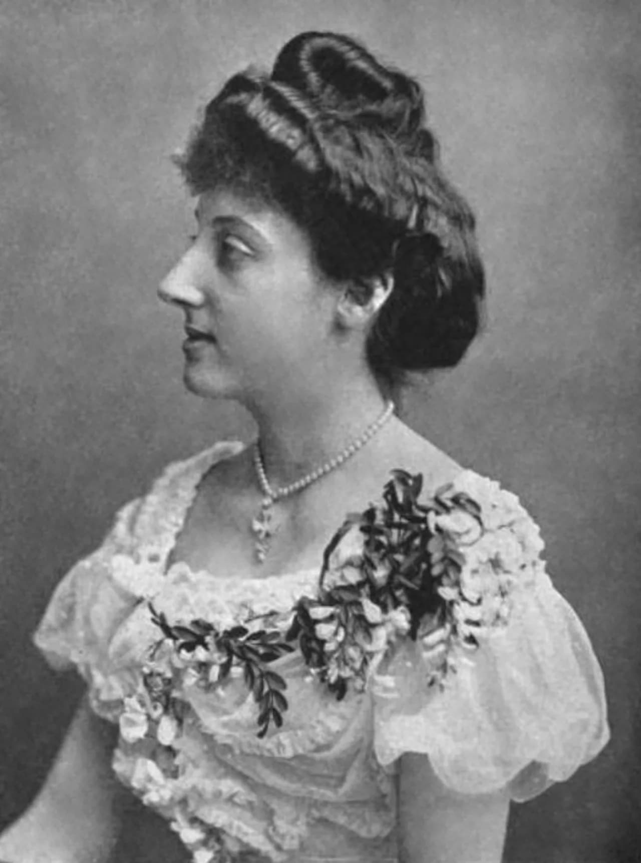 Alexandra Gladys Vivian
