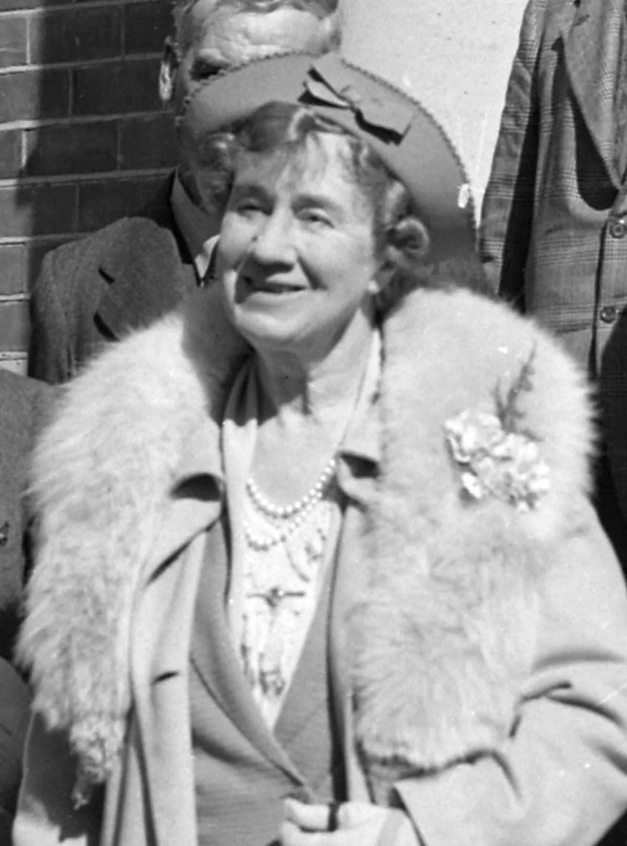 Elaine Bathurst, Lady Bledisloe