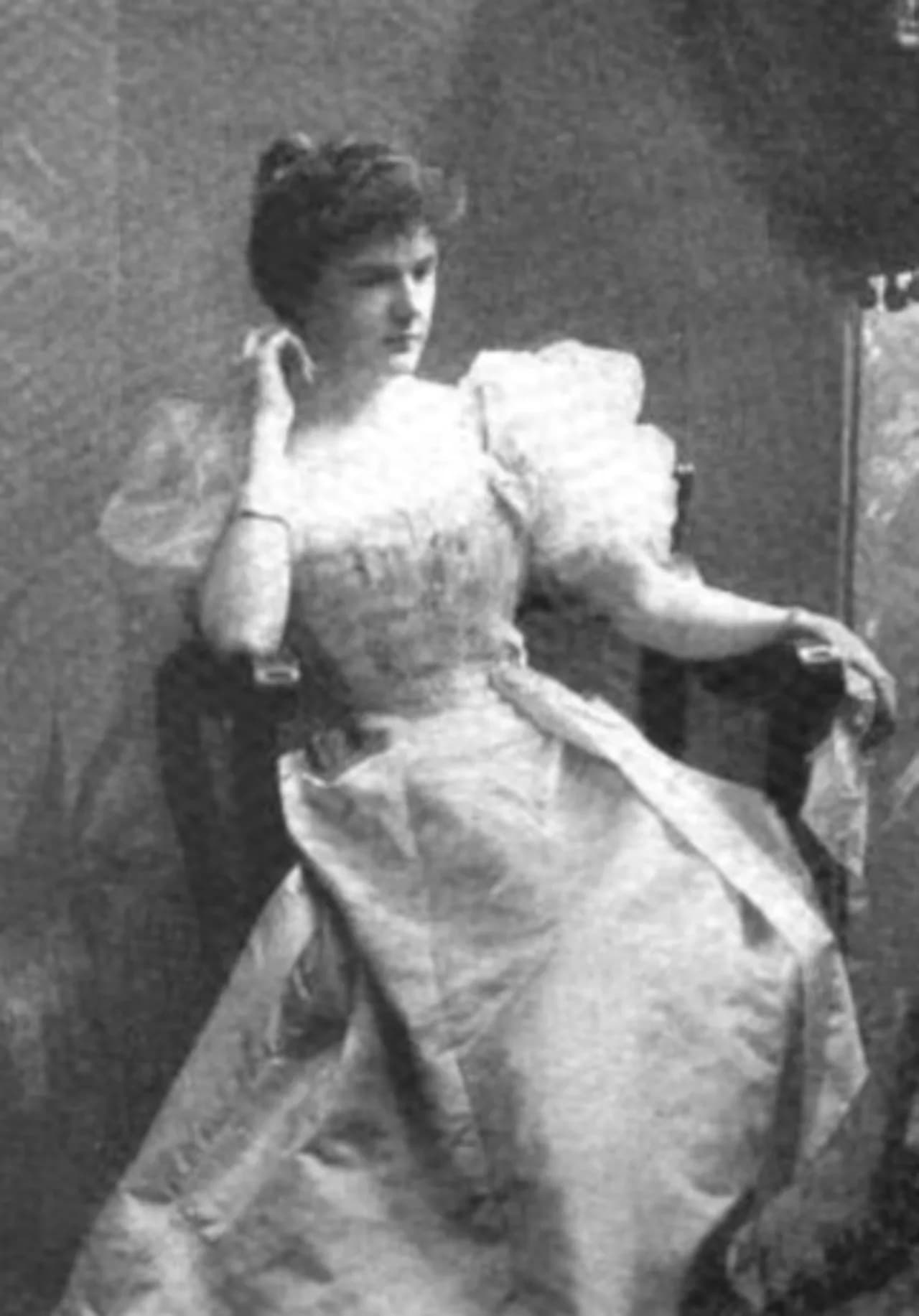 Lady Kathleen Cole