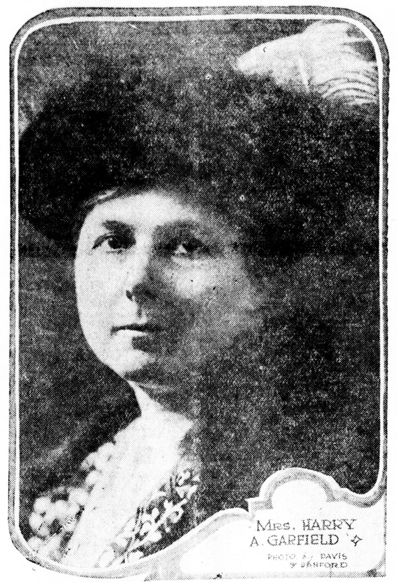 Belle Hartford Mason