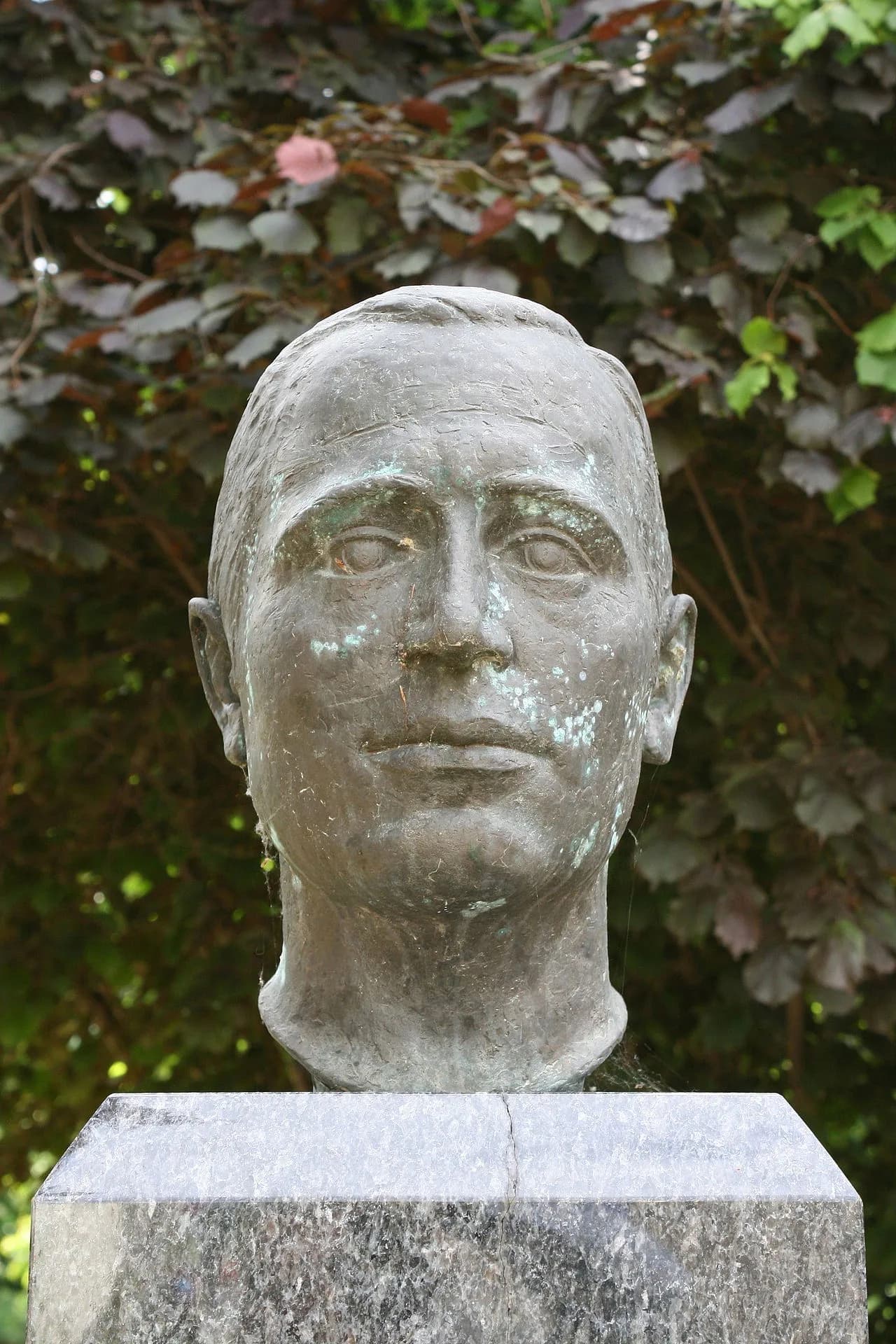 Klaus Riedel