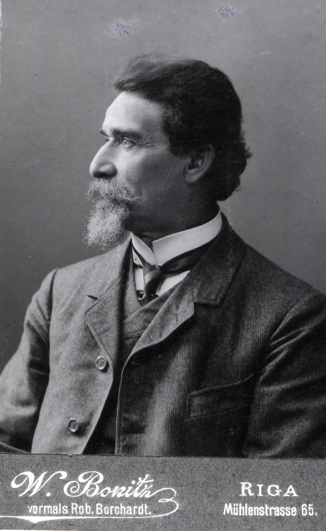 August Volz