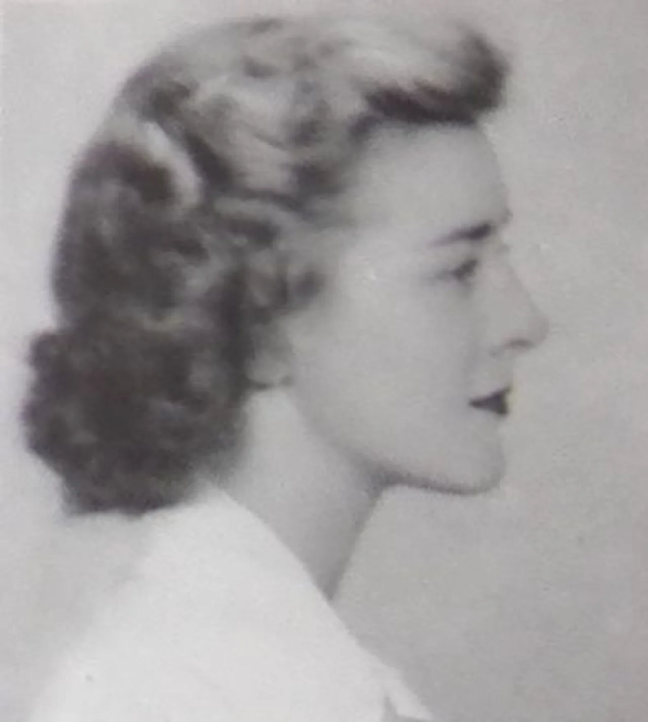 Suzanna W. Miles