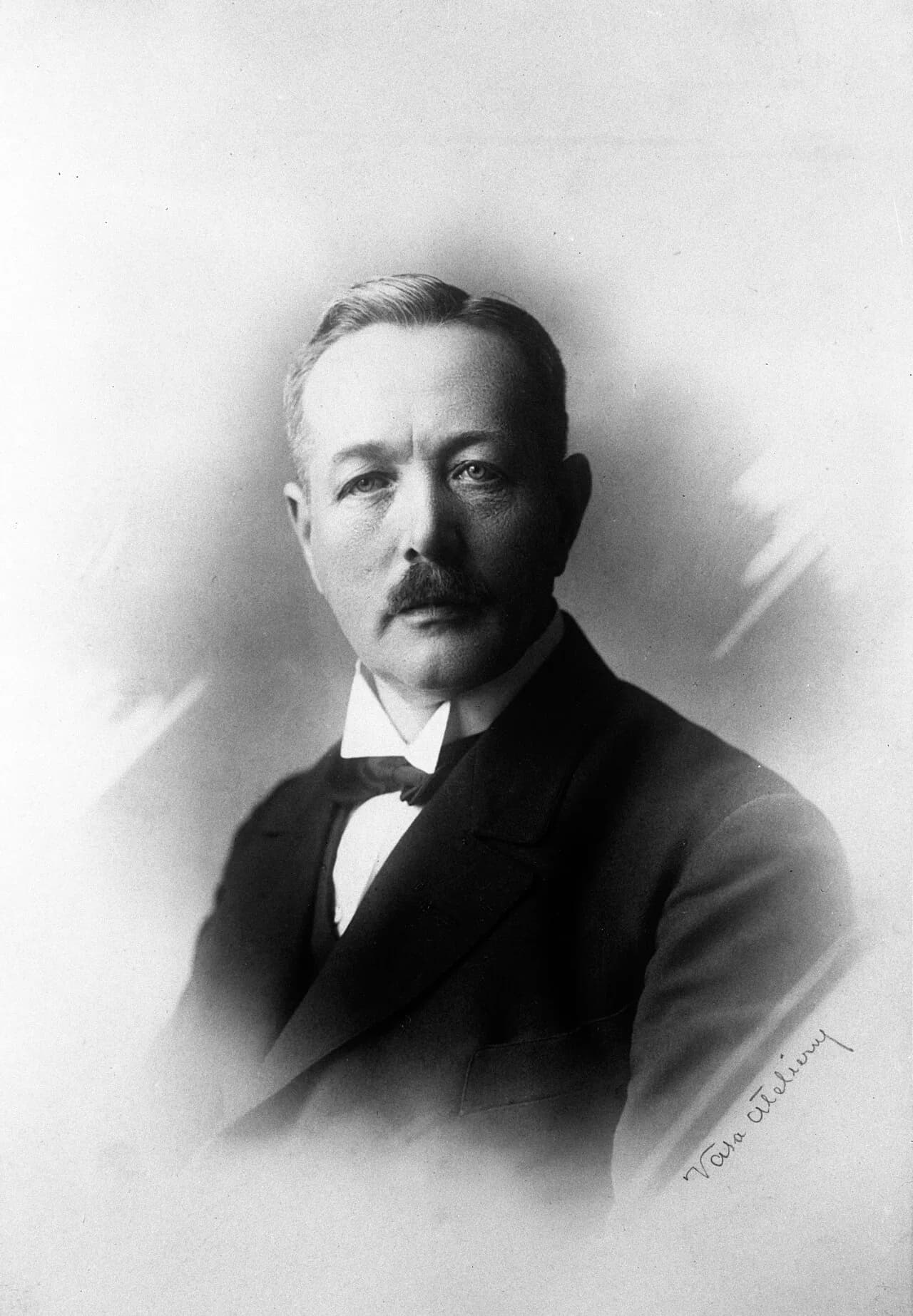 Herman Hjorton