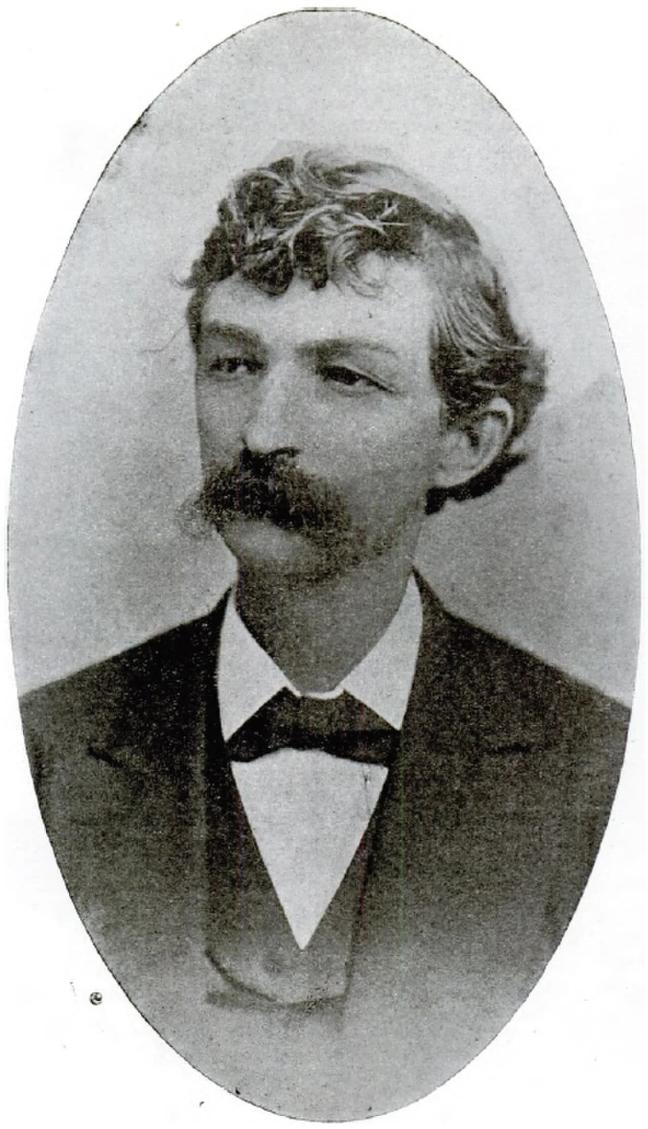 Thomas Hines