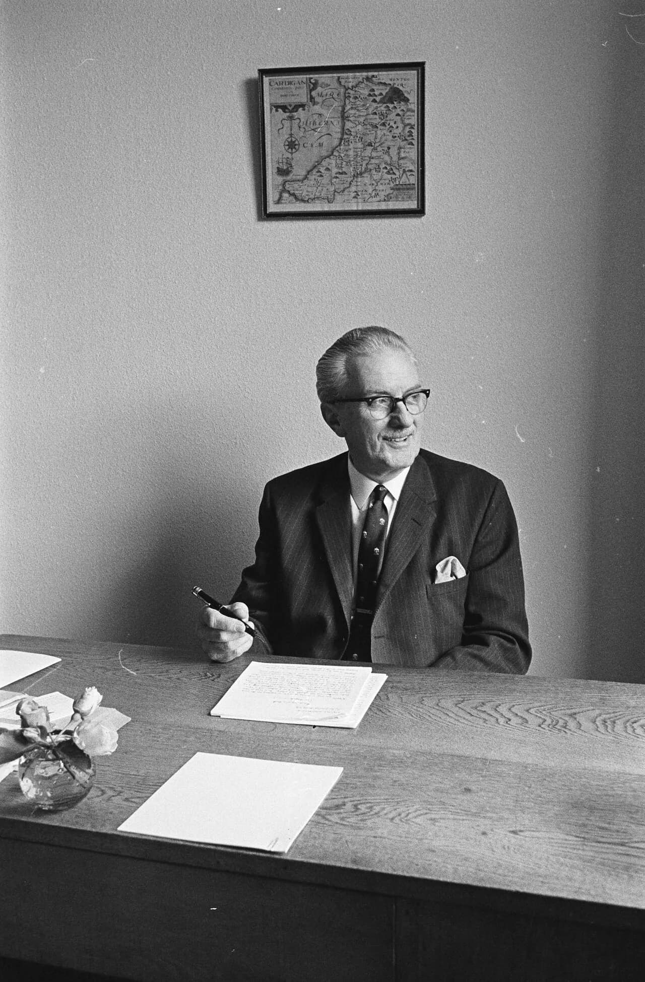 Thomas Parry