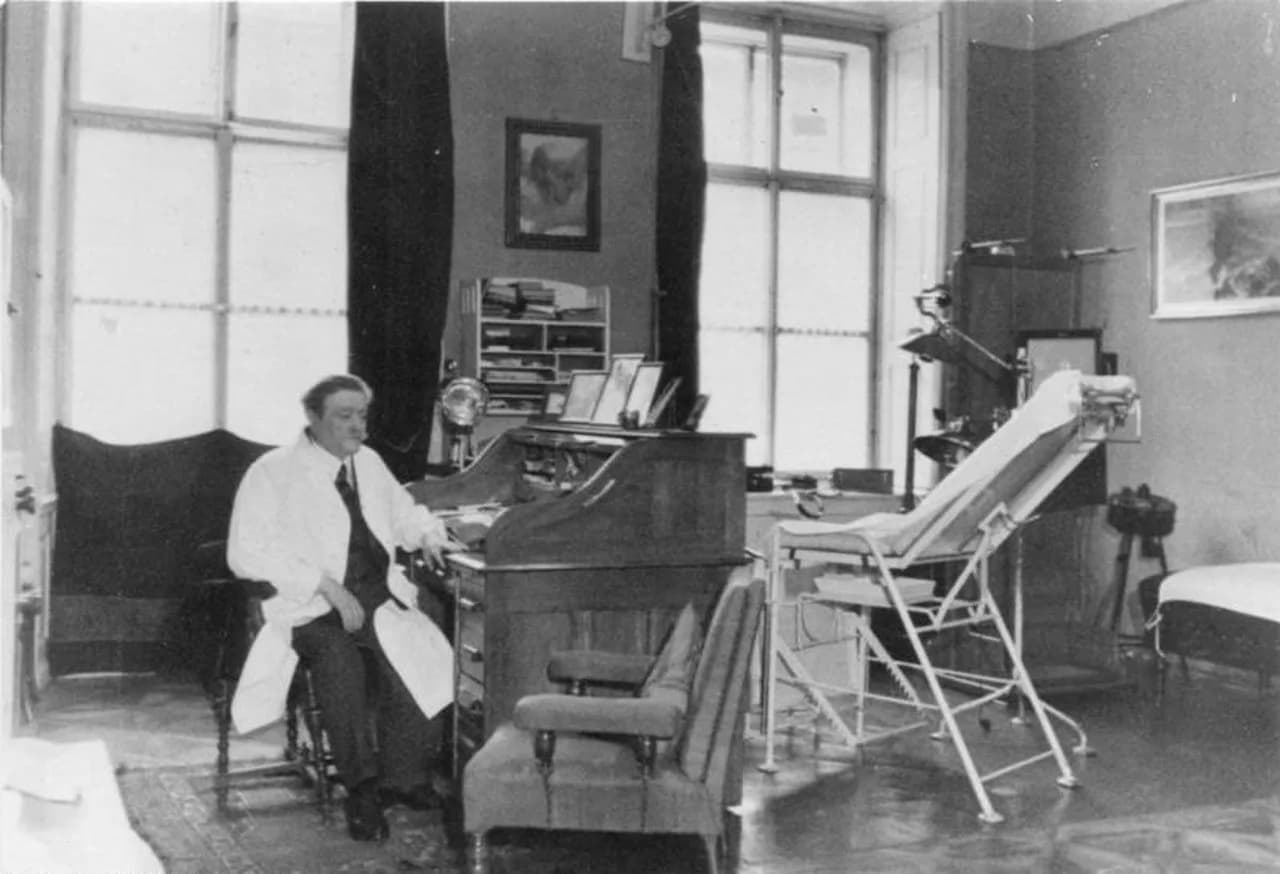 Eduard Bloch