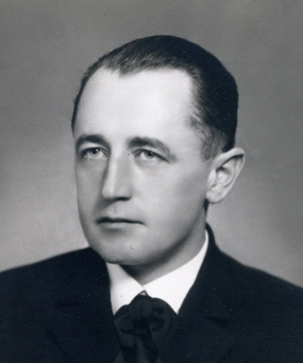 László Bendefy