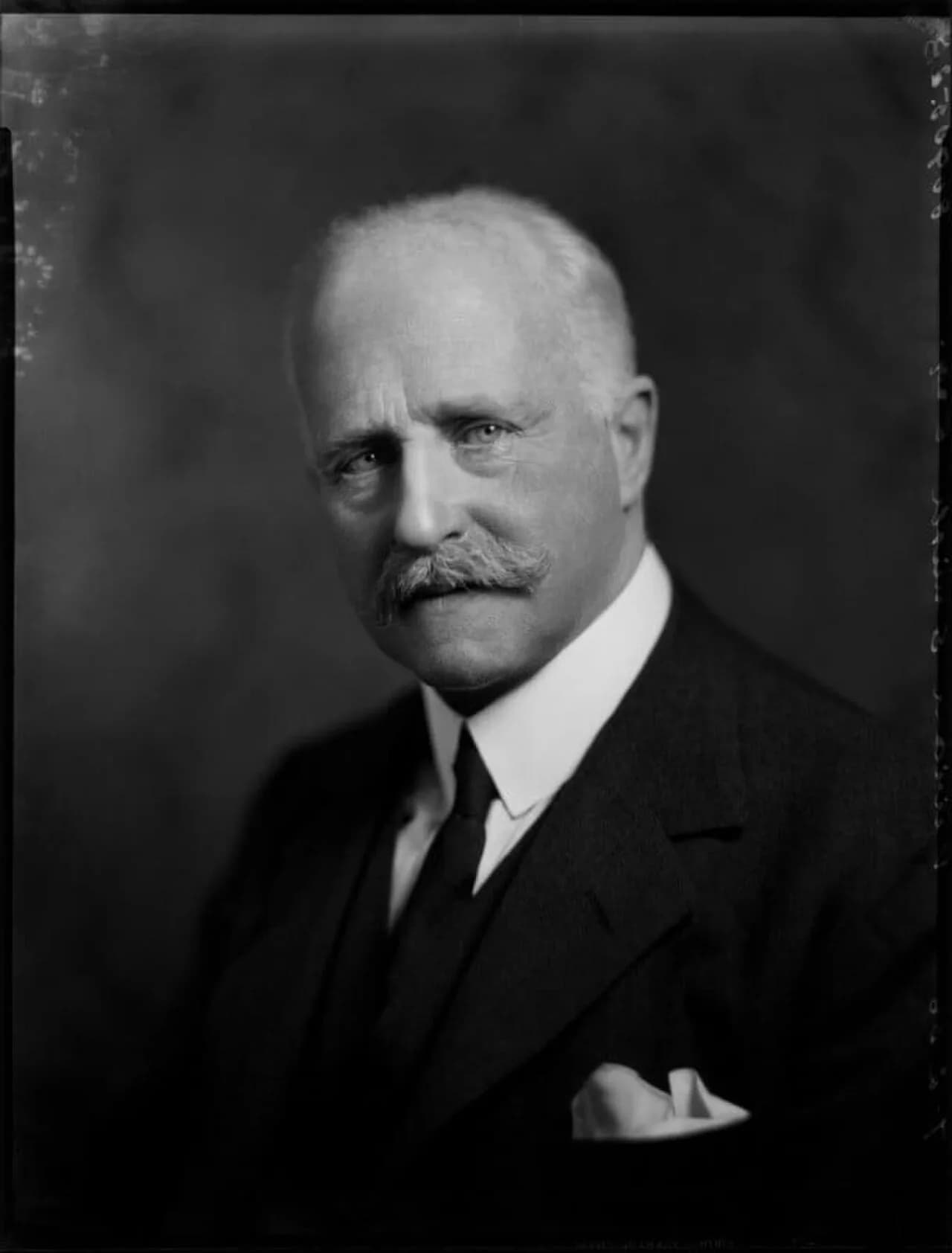 Vivian Smith, 1st Baron Bicester