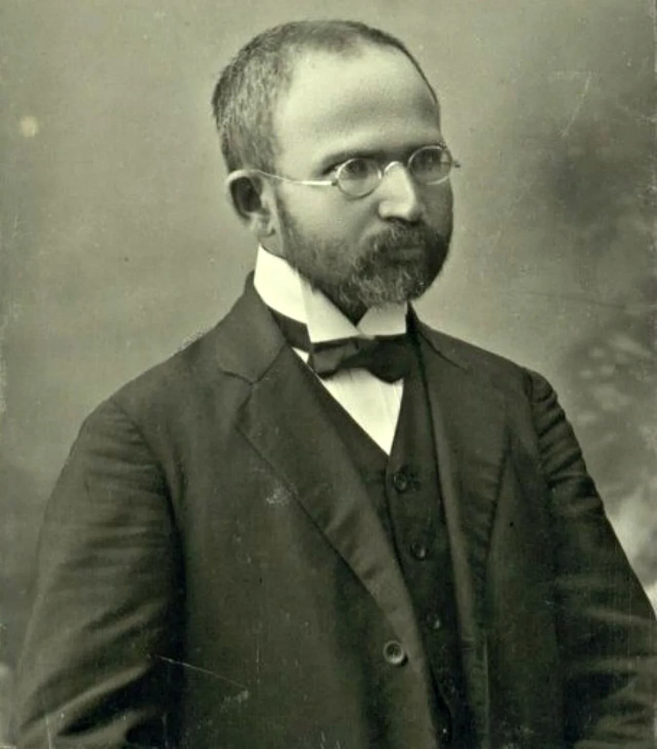 Menahem Mendel Feitelsohn