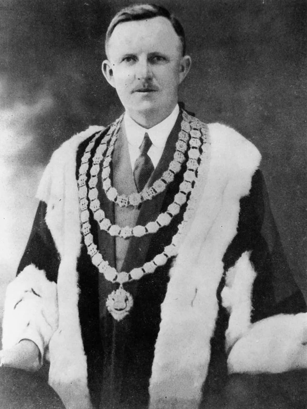 William Jolly