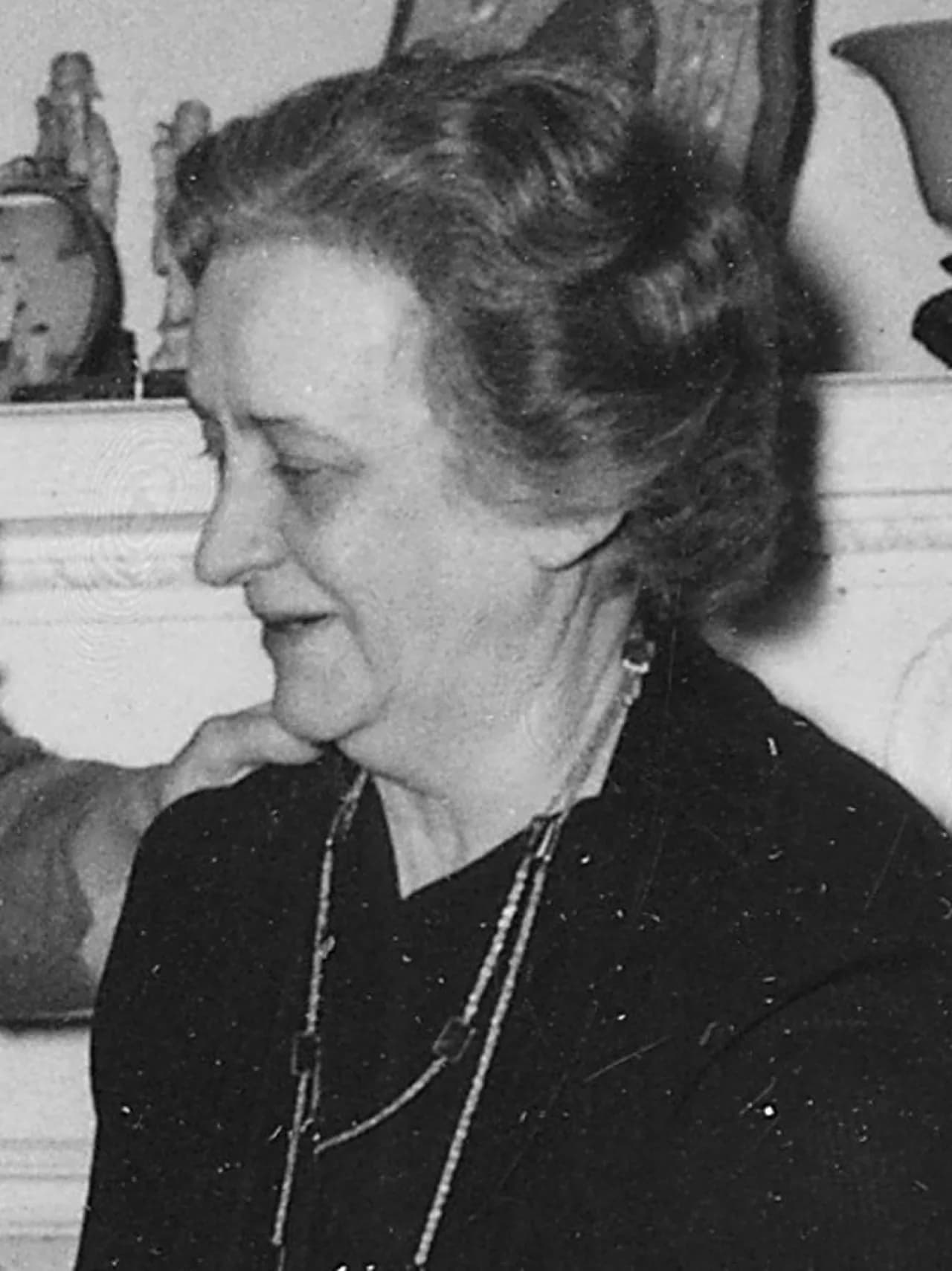 Edith Benham Helm