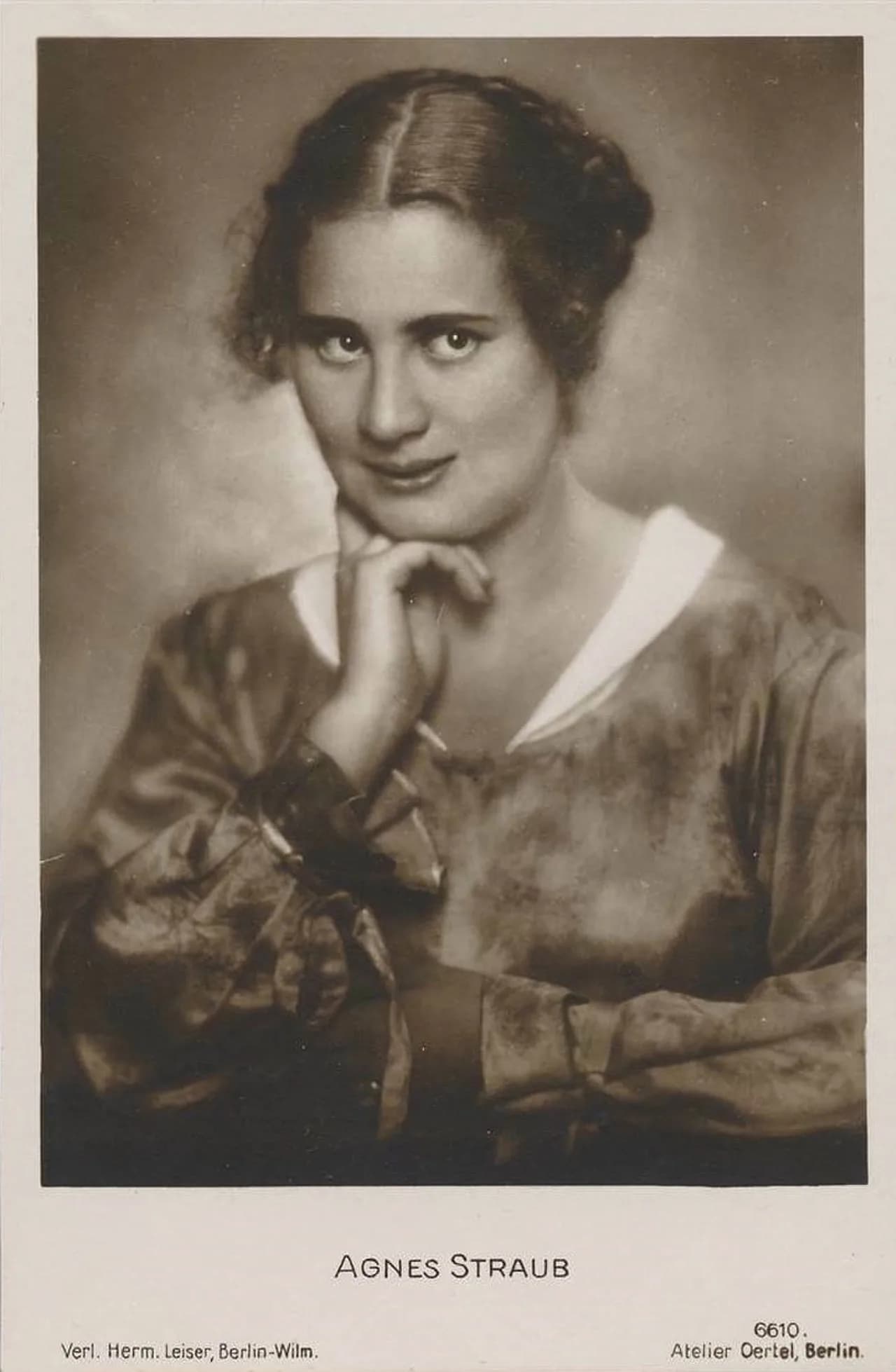 Agnes Straub
