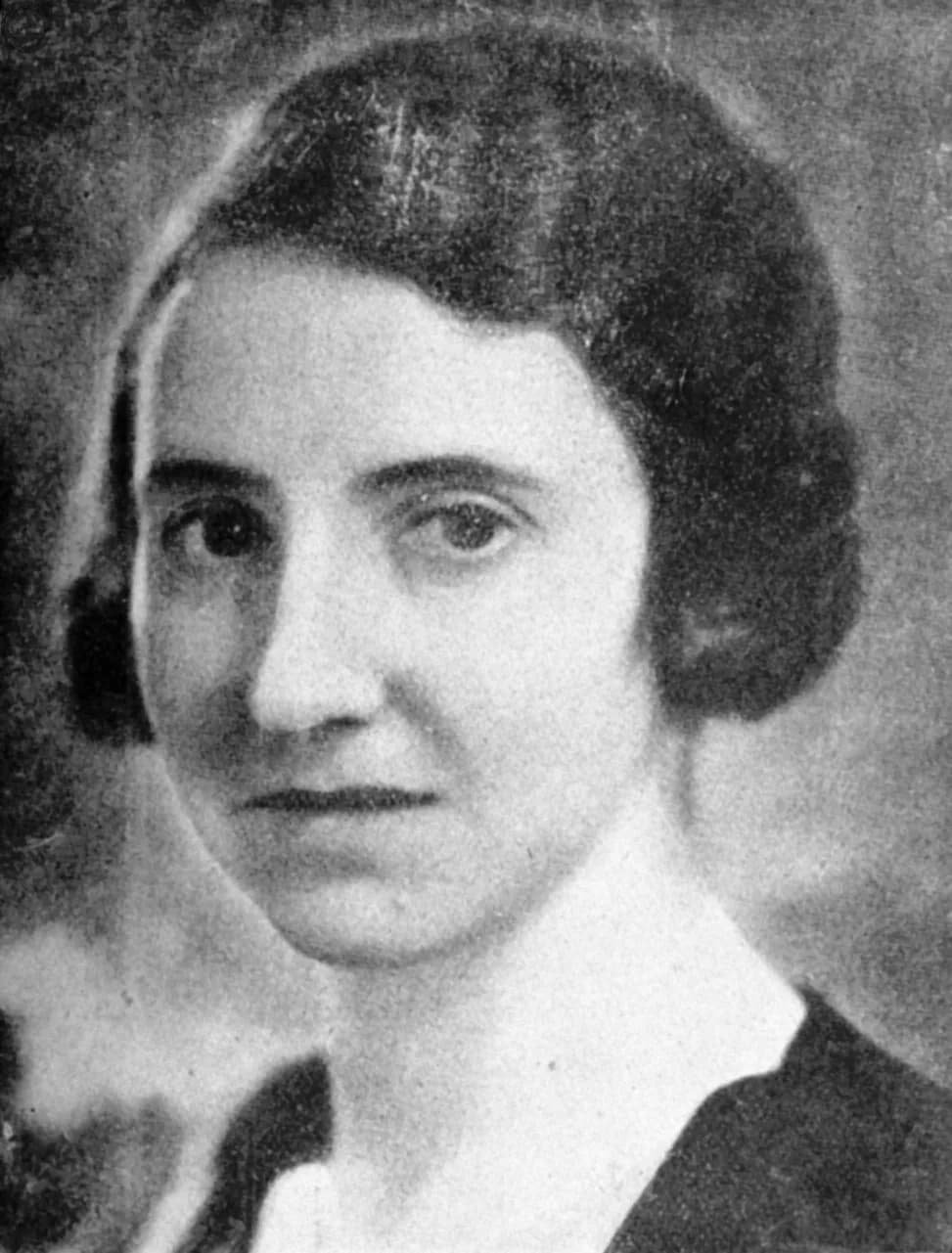 Elisa Fernández de la Vega