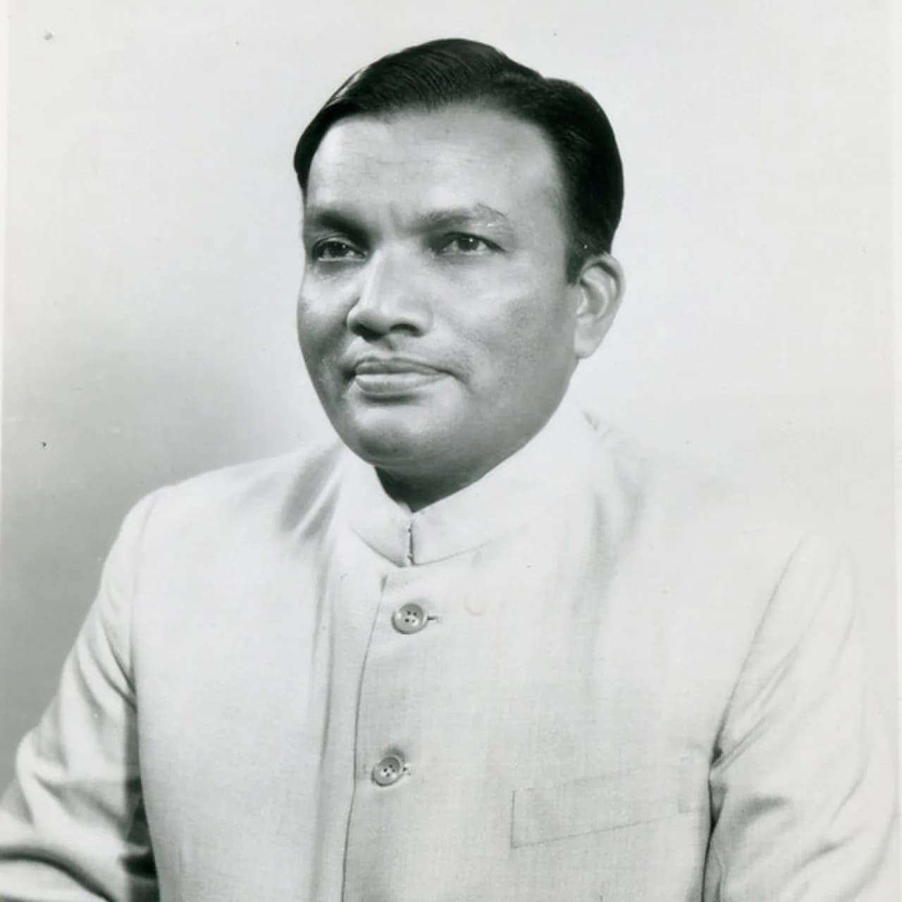 Rajanikant Arole